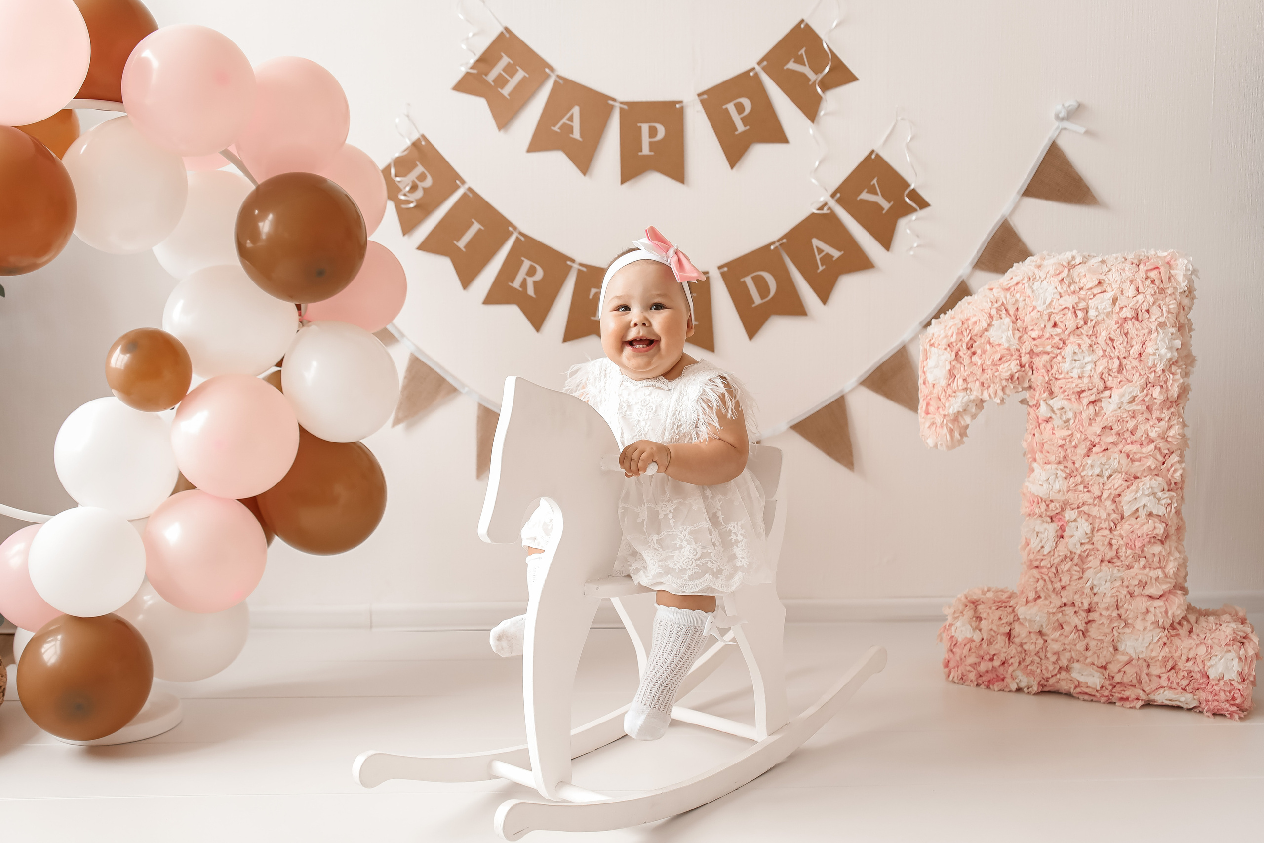 Годовасие Катюши. Детский и Семейный фотограф в Санкт-Петербурге. Детская Фотостудия «FAMILY STORY»