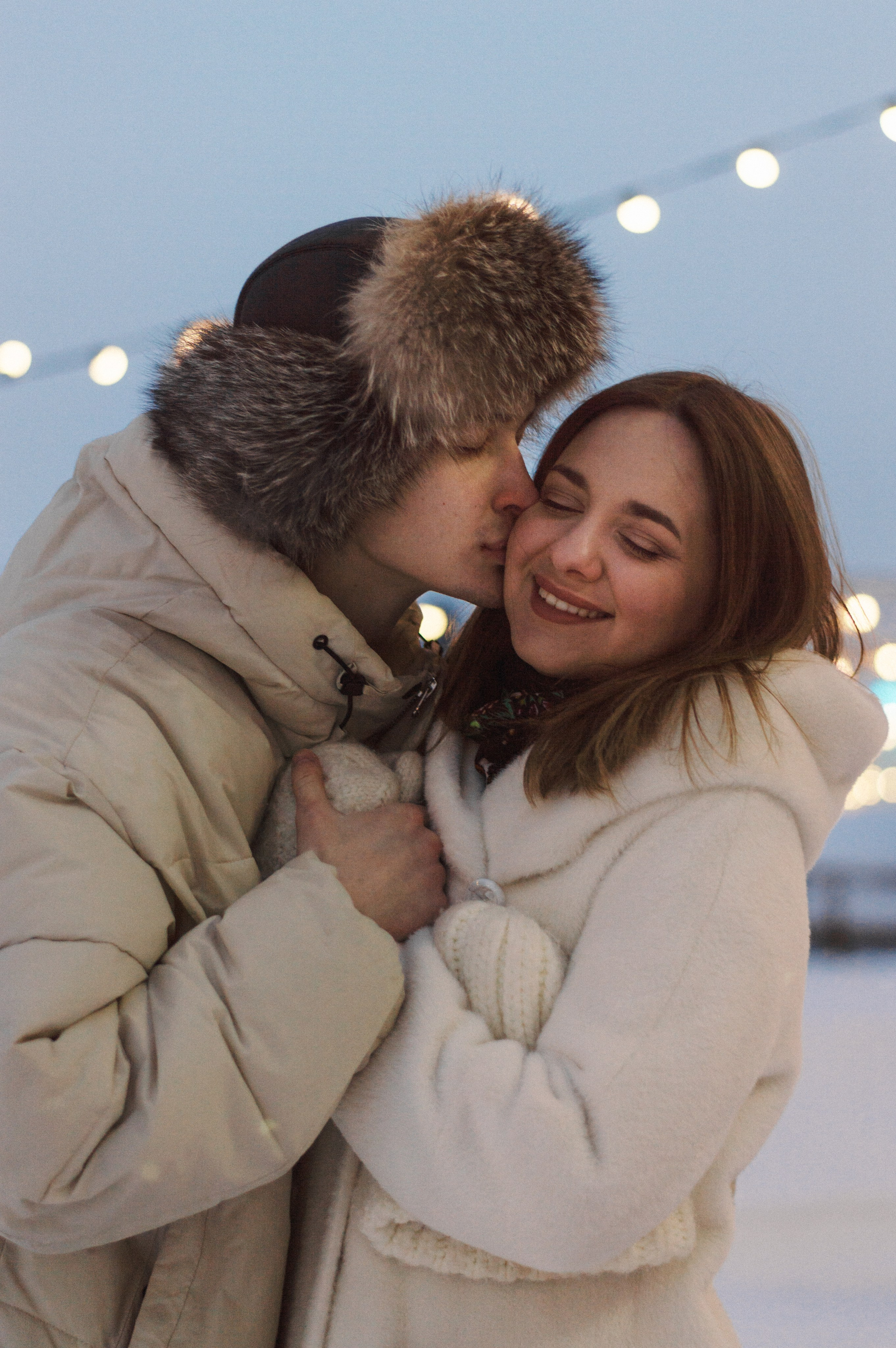 Зимняя лавстори фотосессия на улице. Дарья и Даниил. Портретный и лавстори фотограф в Стерлитамаке Альбина Шарт