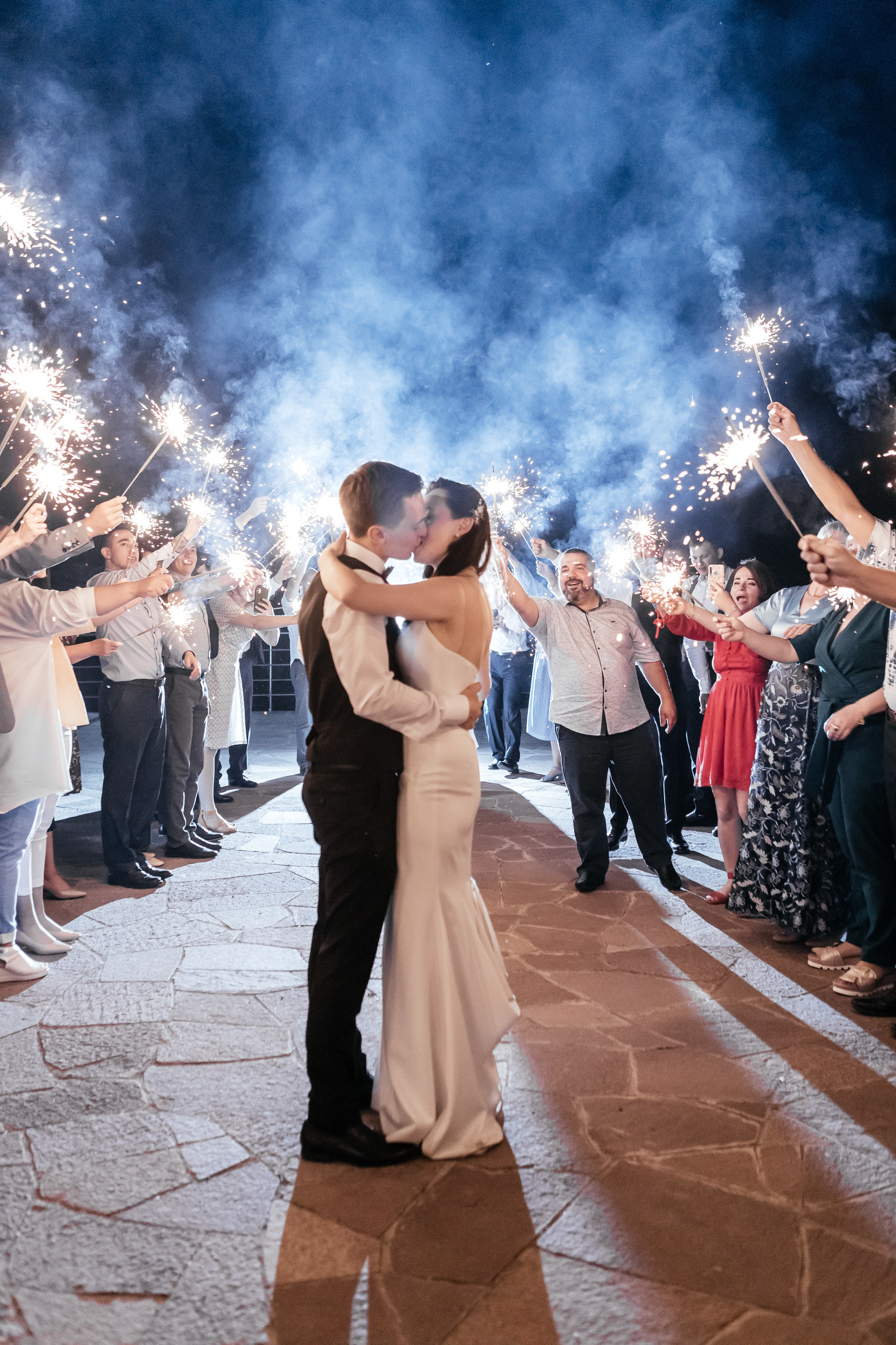 Свадебный фотограф Уфа — Руслан ГабдлисламовЖивые эмоции, красивые кадры, воспоминания на всю жизнь.Работаю по всей Республике Башкортоста. Свадебный фотограф Уфа Руслан Габдлисламов