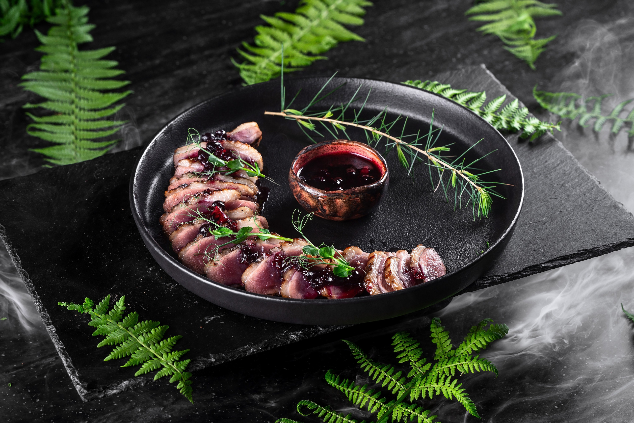 Ресторан в лесу Сочи. Фотограф Сочи