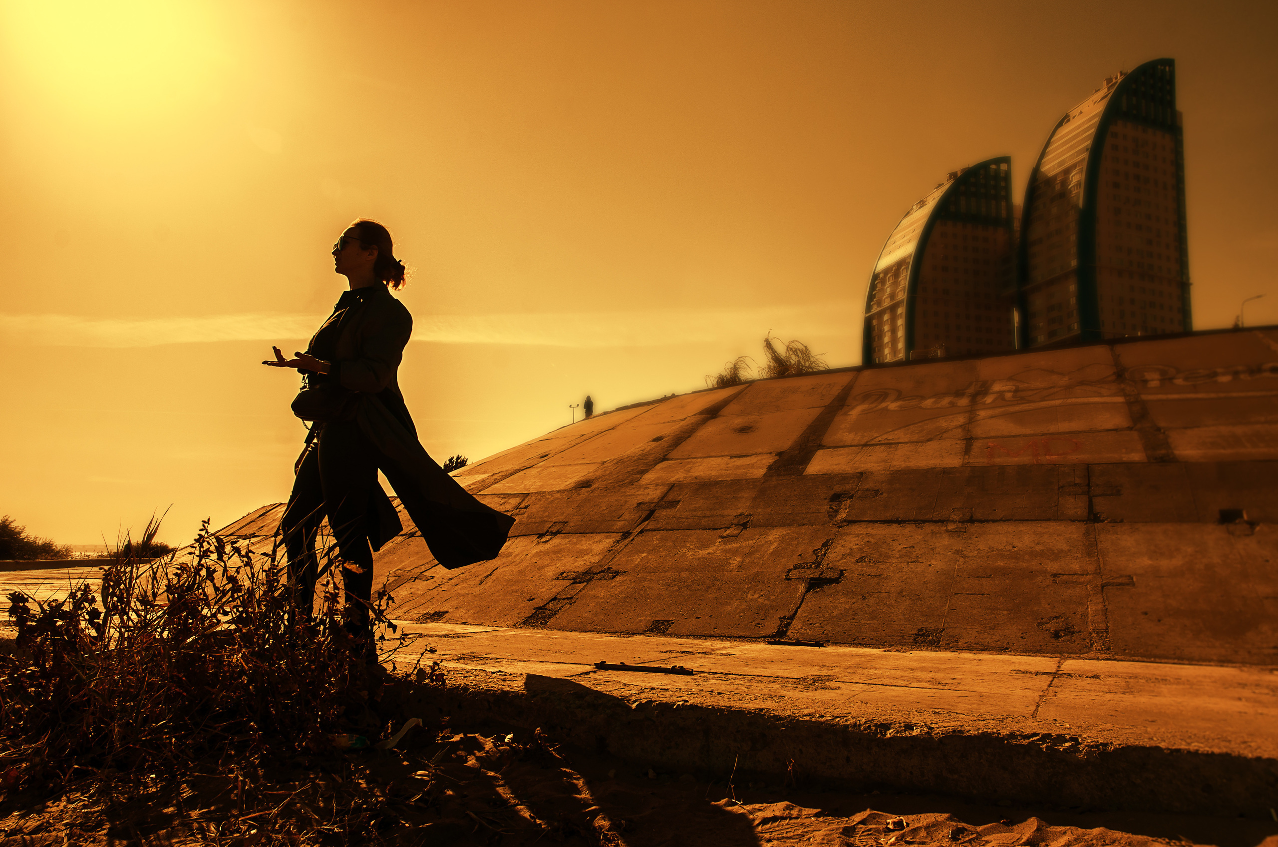 Ярослава. Спасибо за проявленный интерес к моему творчеству! Меня зовут Россохат