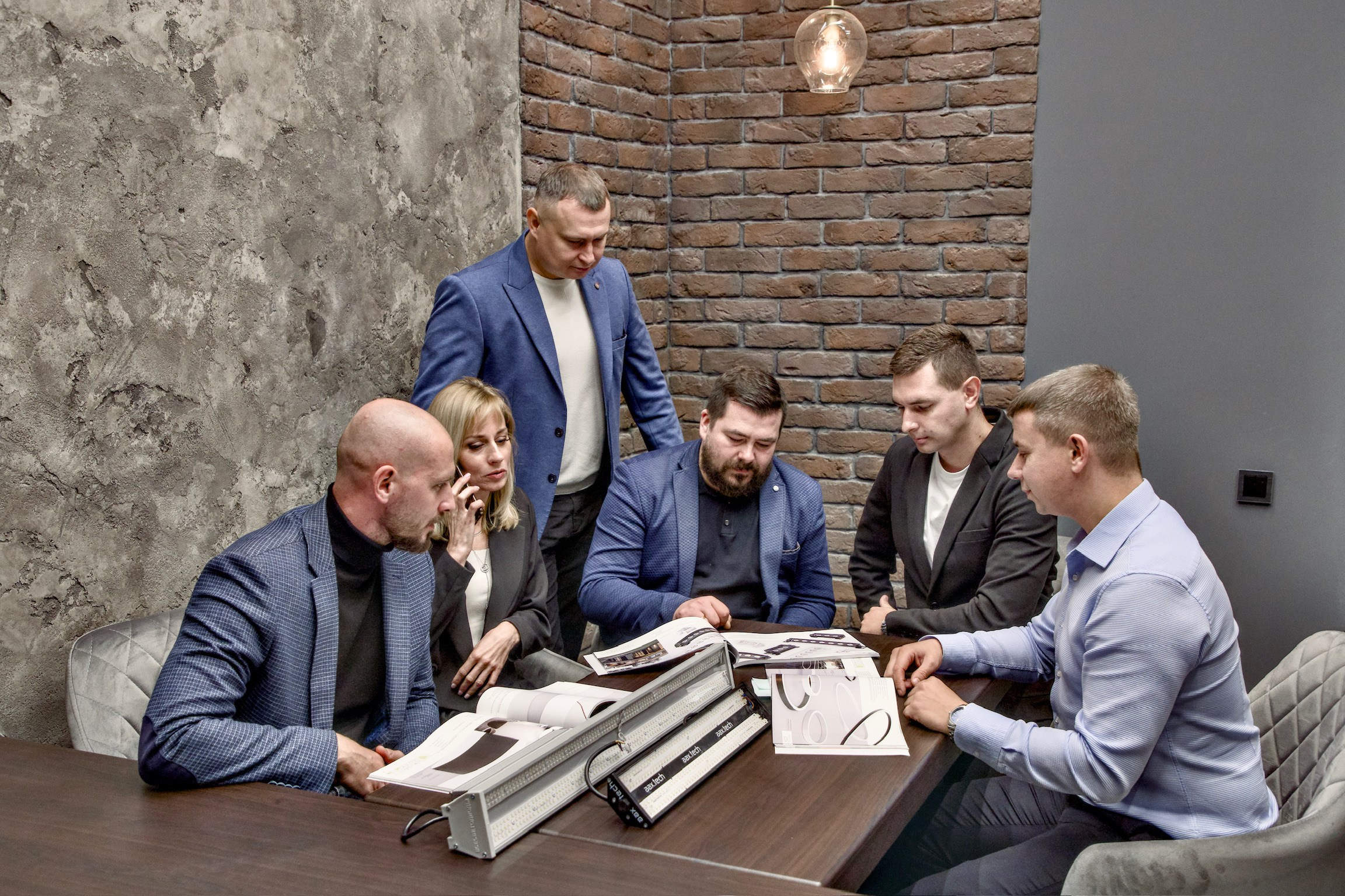 Фотосъёмка в офисе и на производстве. Школьные выпускные альбомы в Москве Марина Николаева