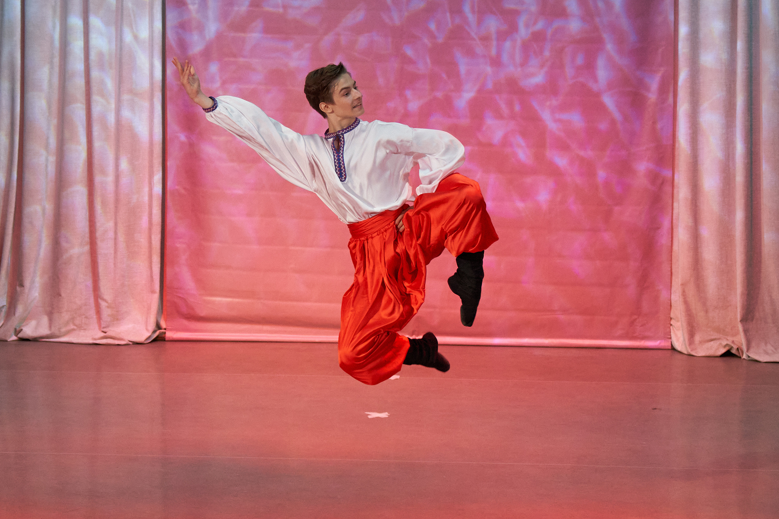 БАЛЕТНЫЙ РЕПОРТАЖ. Елена Кравченко, ФОТОГРАФИКА