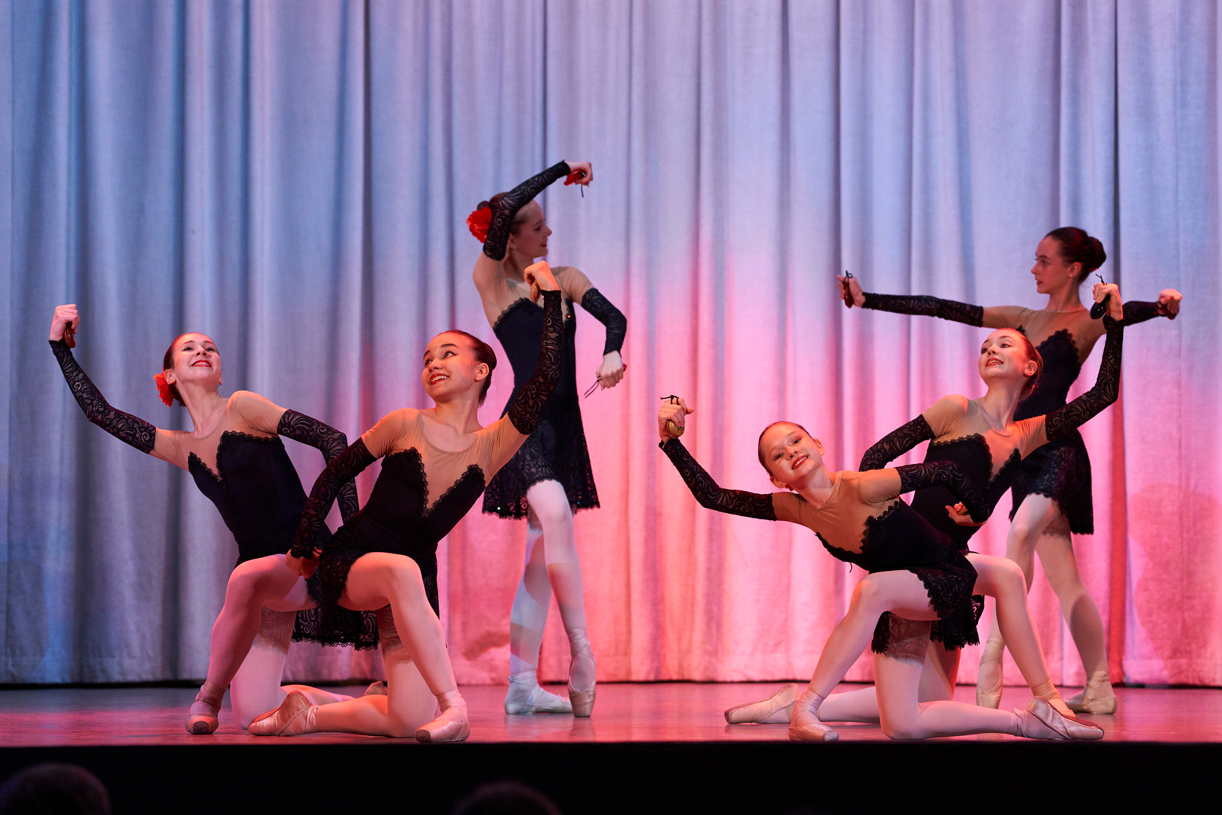 БАЛЕТНЫЙ РЕПОРТАЖ. Елена Кравченко, ФОТОГРАФИКА