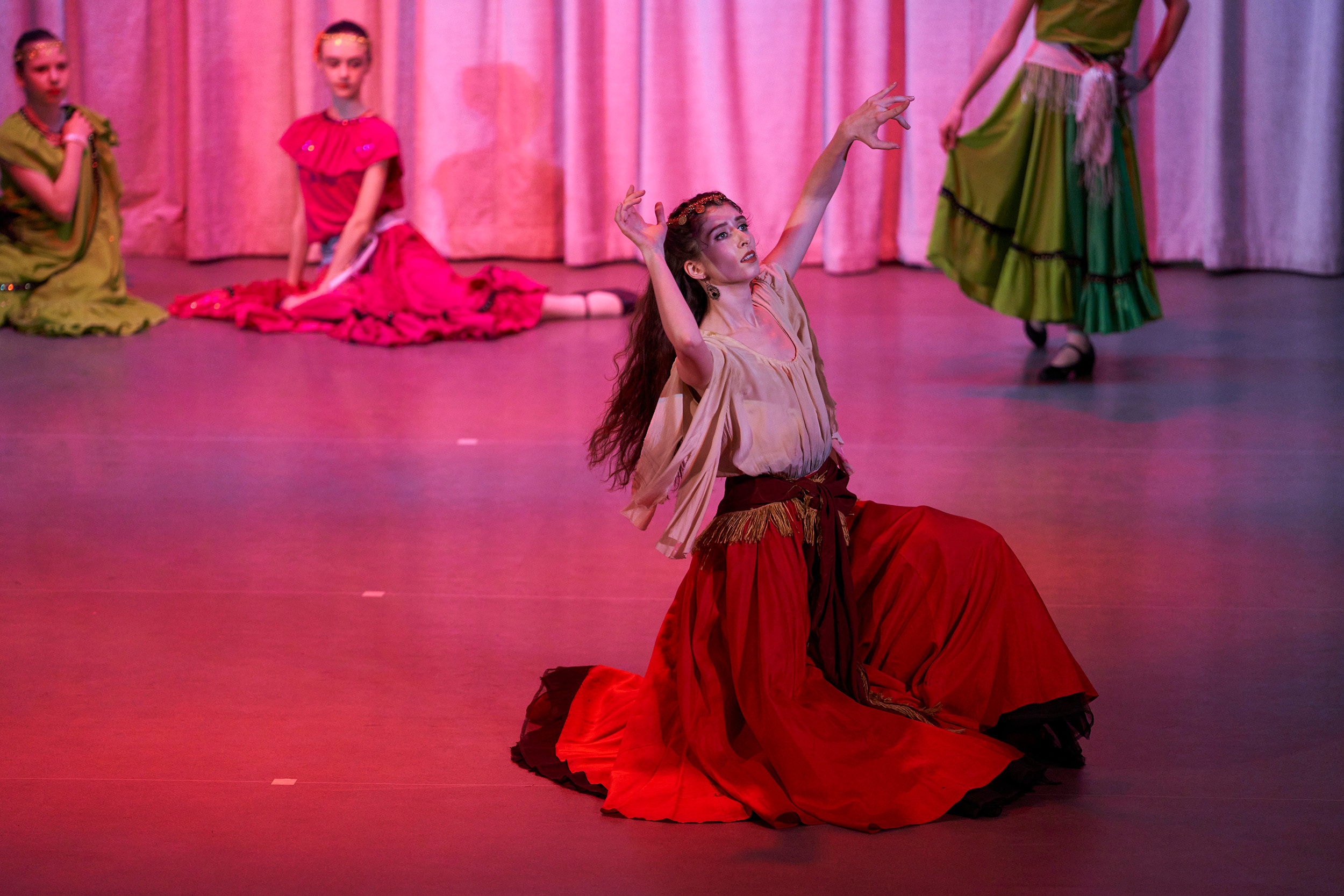 БАЛЕТНЫЙ РЕПОРТАЖ. Елена Кравченко, ФОТОГРАФИКА