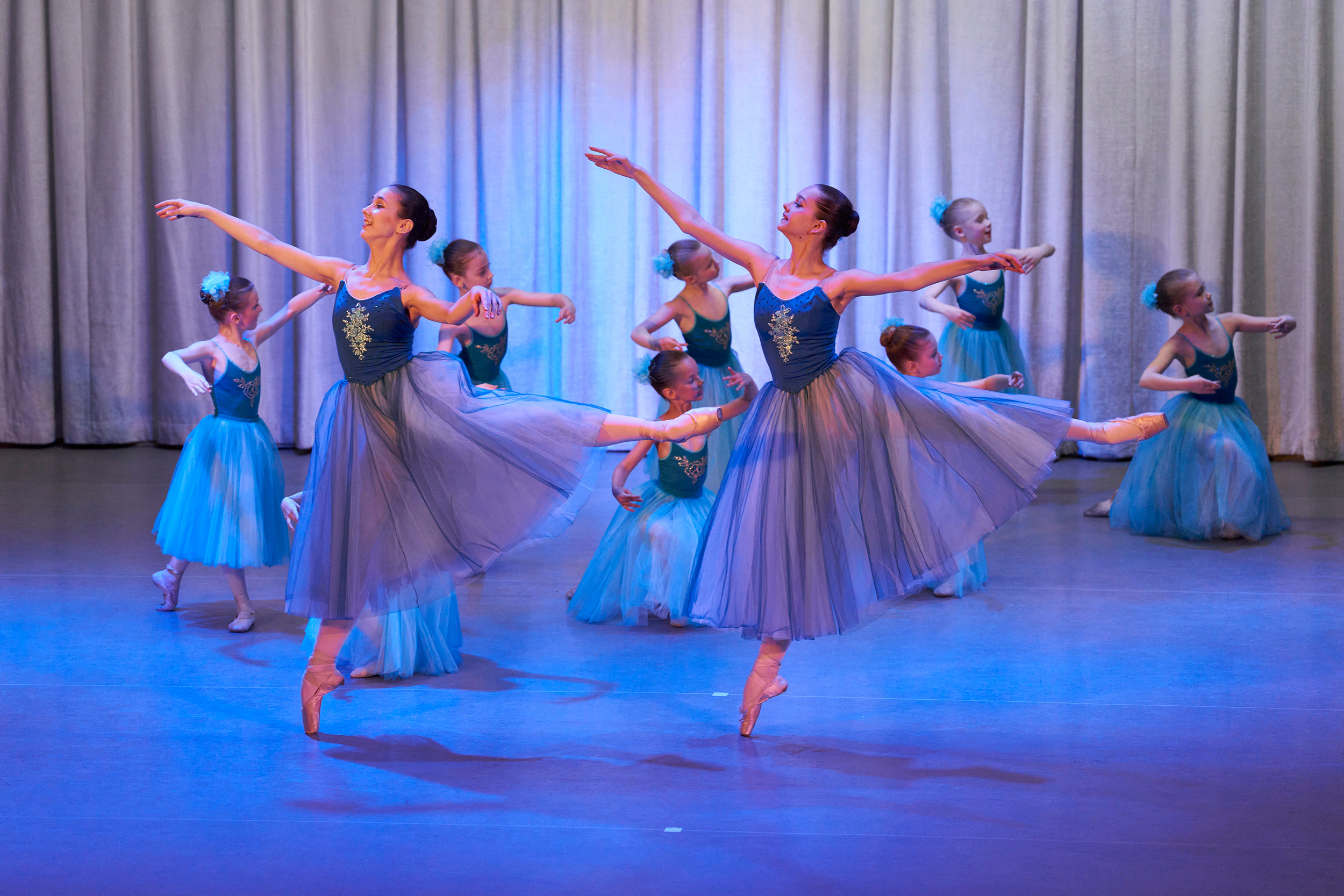 БАЛЕТНЫЙ РЕПОРТАЖ. Елена Кравченко, ФОТОГРАФИКА