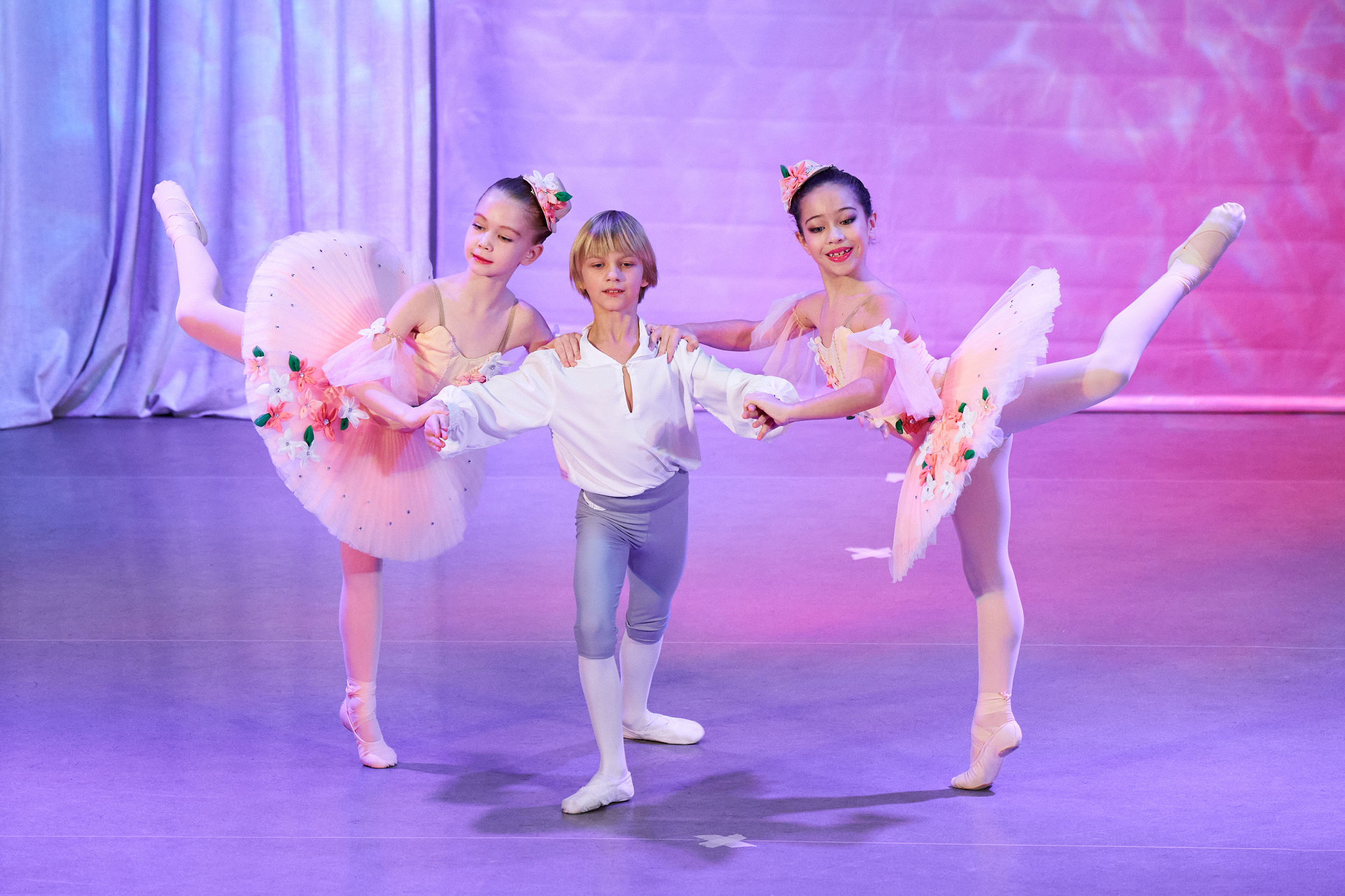 БАЛЕТНЫЙ РЕПОРТАЖ. Елена Кравченко, ФОТОГРАФИКА