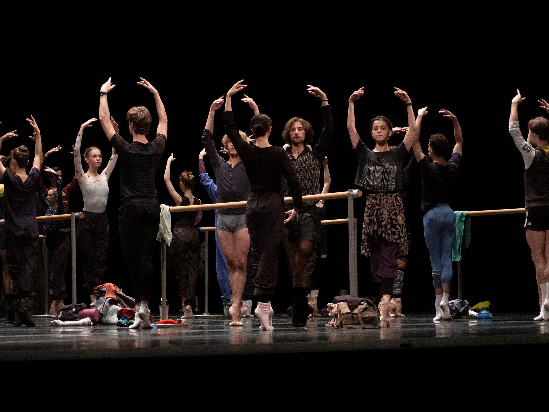 РЕПЕТИЦИИ. Елена Кравченко, ФОТОГРАФИКА