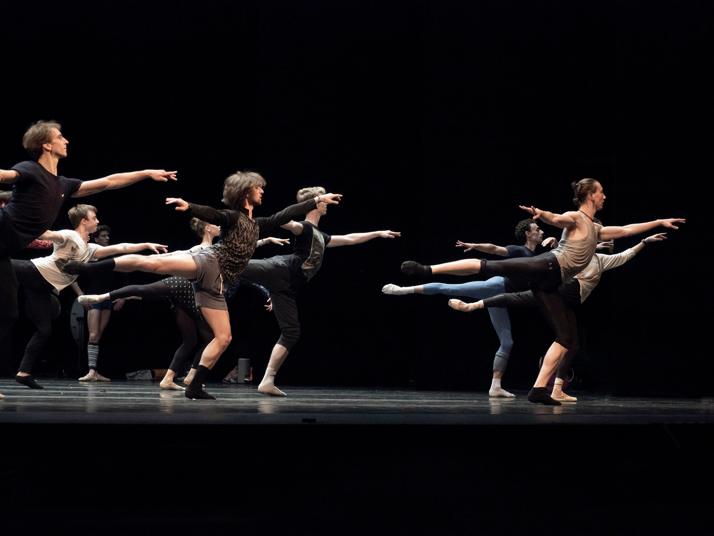 РЕПЕТИЦИИ. Елена Кравченко, ФОТОГРАФИКА