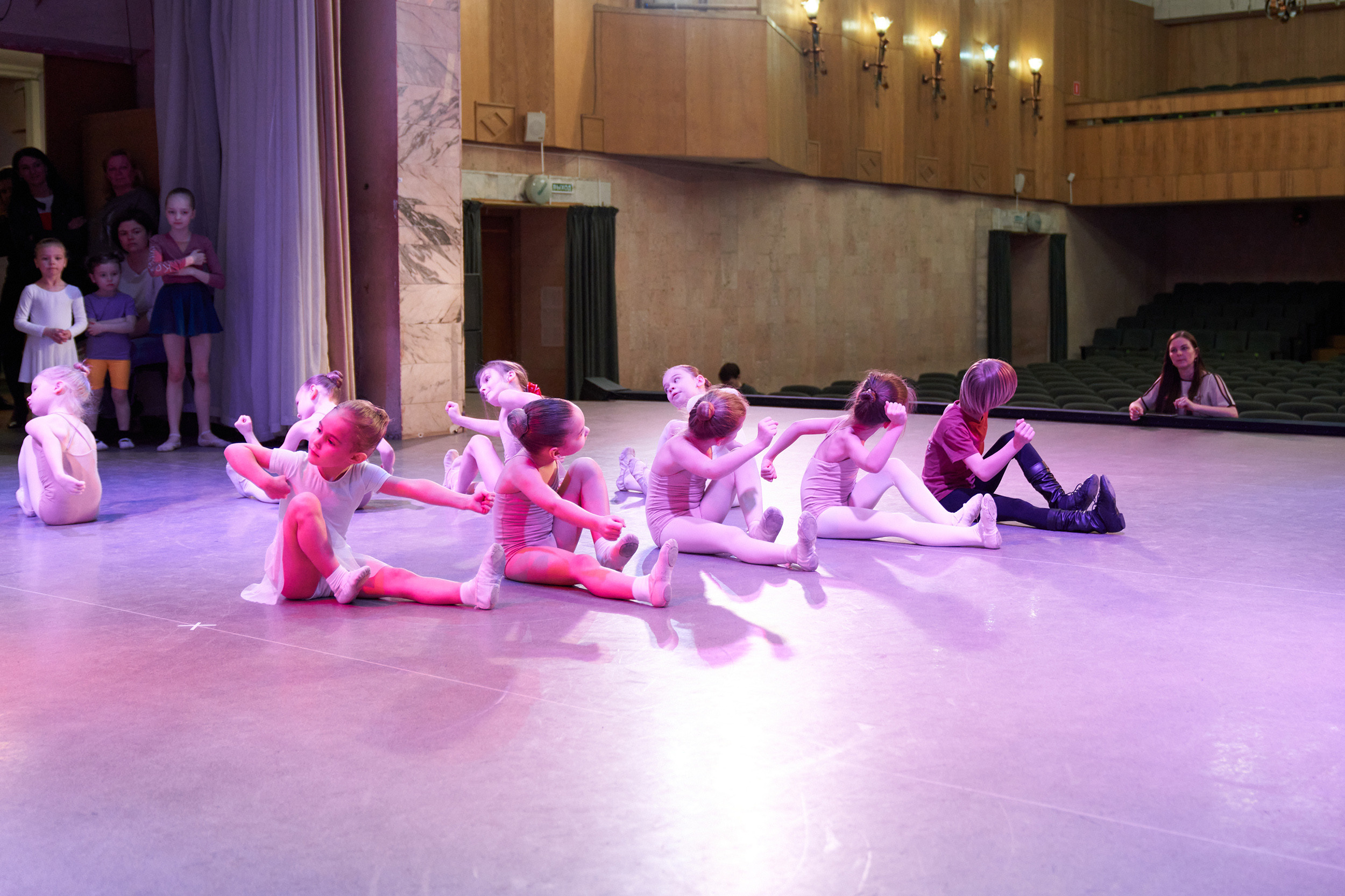 РЕПЕТИЦИИ. Елена Кравченко, ФОТОГРАФИКА