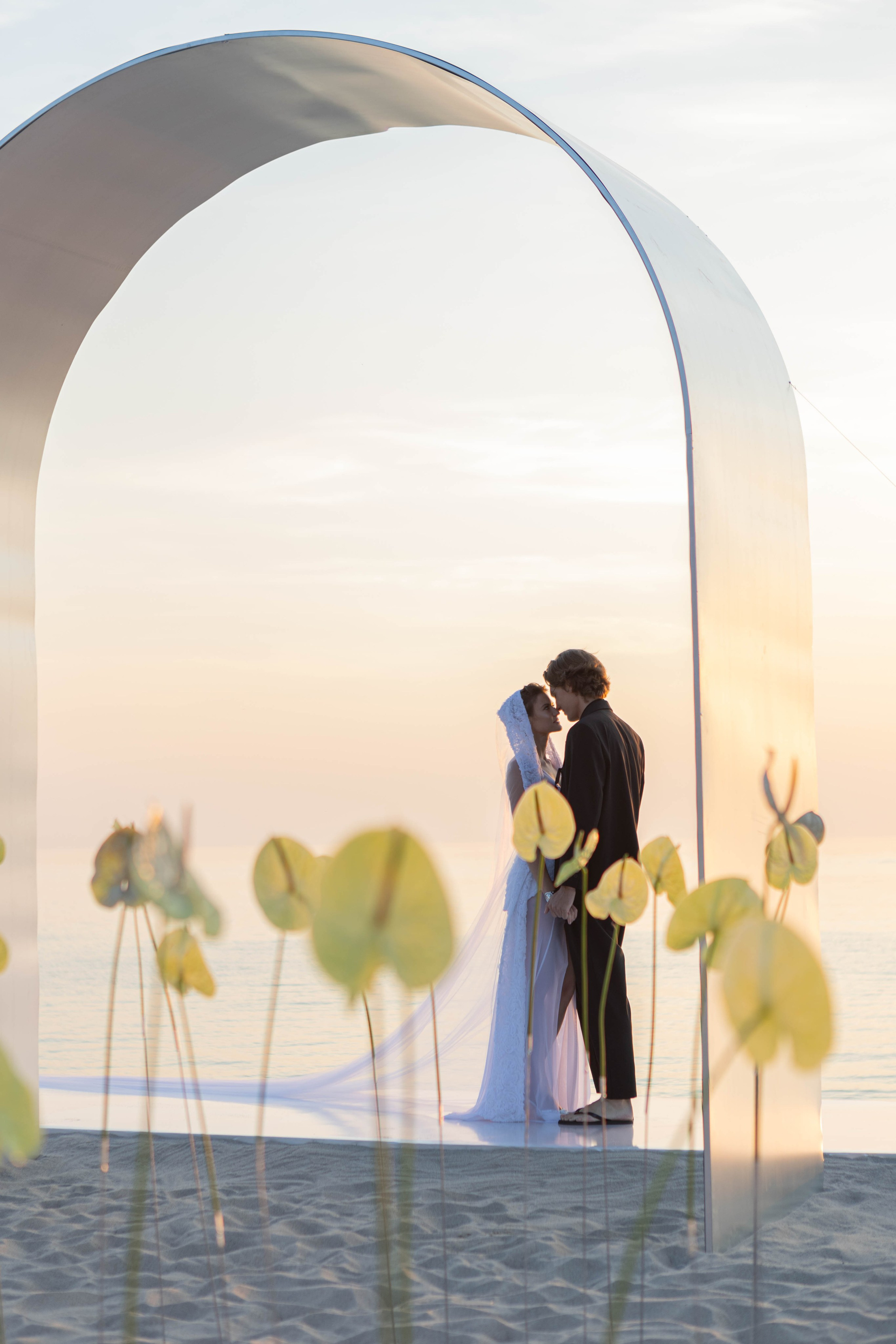 NA KRAYU SVETA. Свадебный и love-story фотограф в Санкт-Петербурге Воронова Лолита