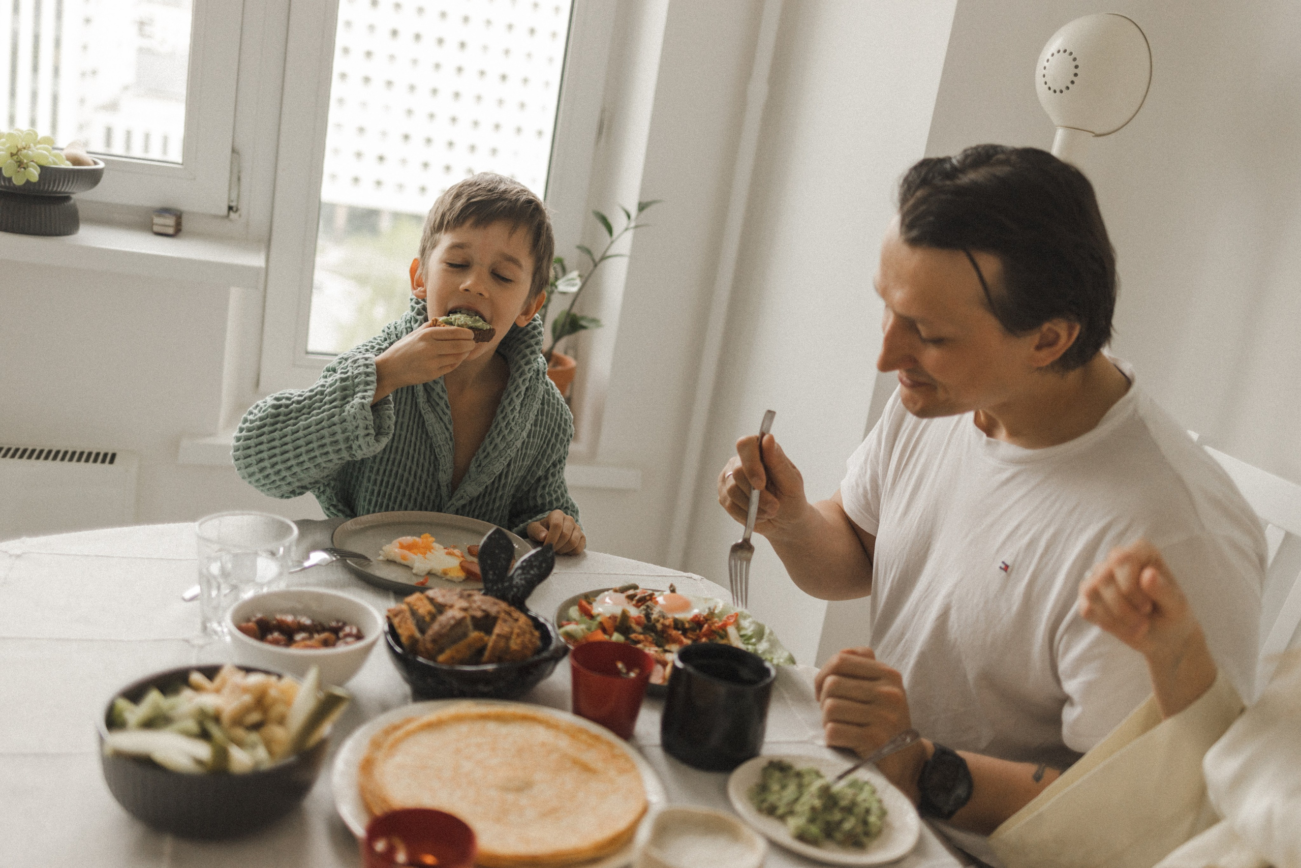 Катя, Паша, Валера и Родион ждут братика. Семейный фотограф в Москве