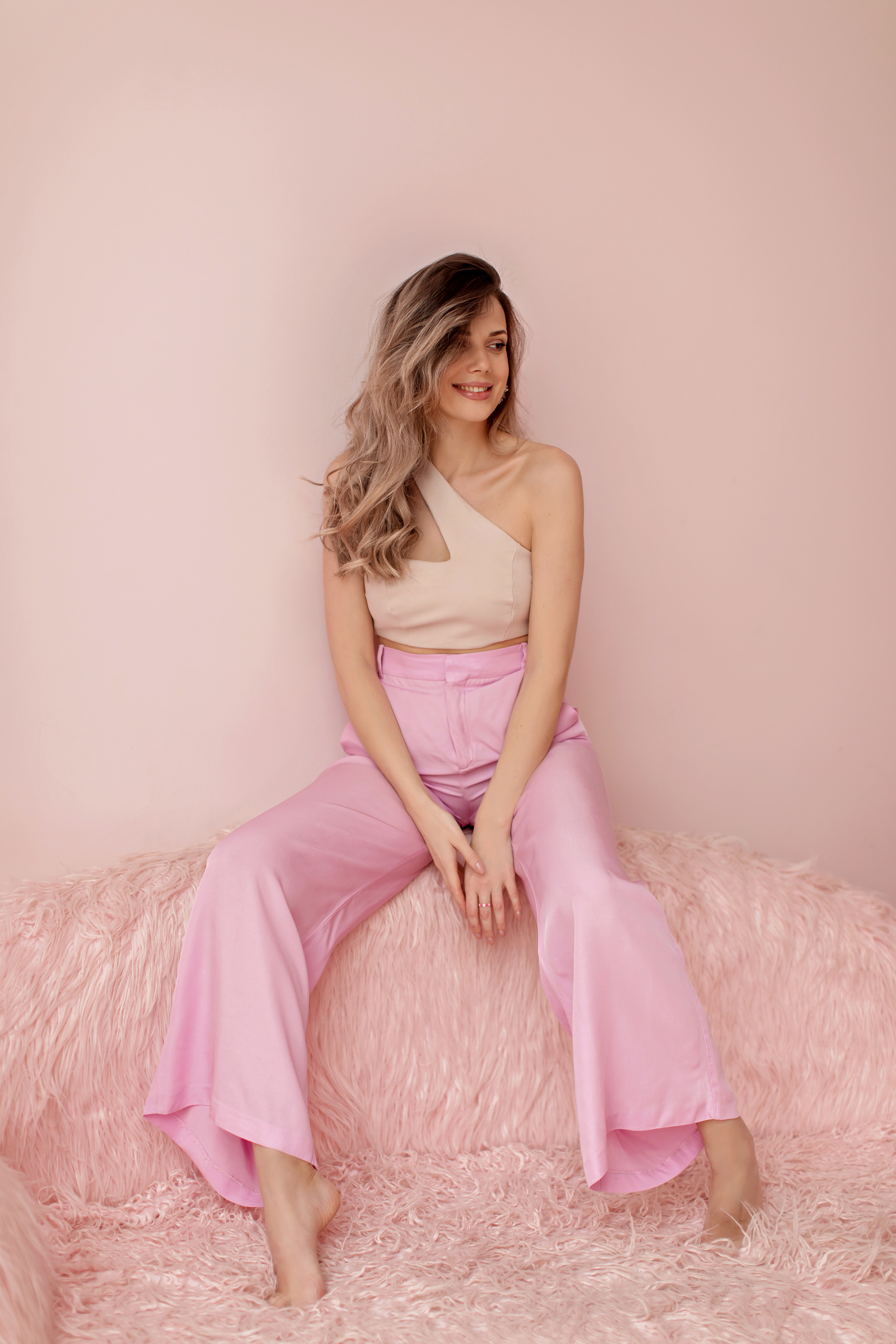 Беременность и женский портрет. Семейный фотограф в Москве