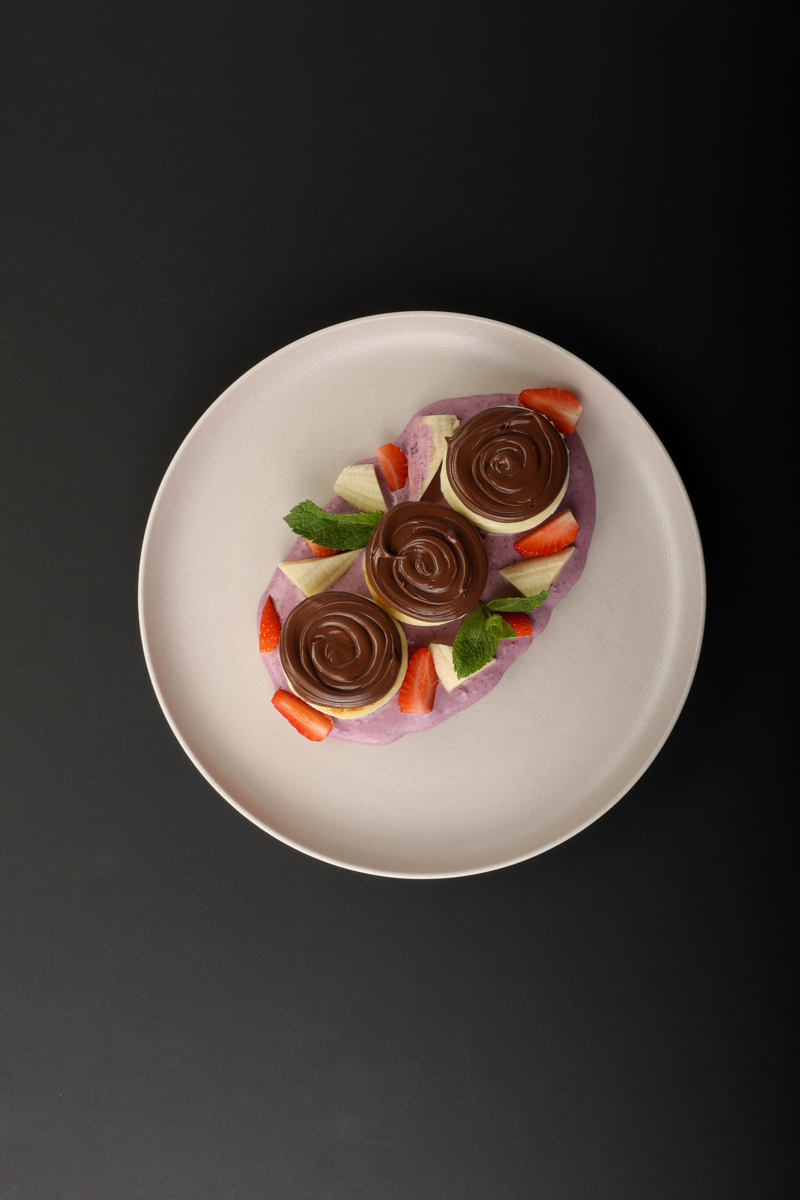 APPLEMANIA. Фотограф Самира Абдуллаева