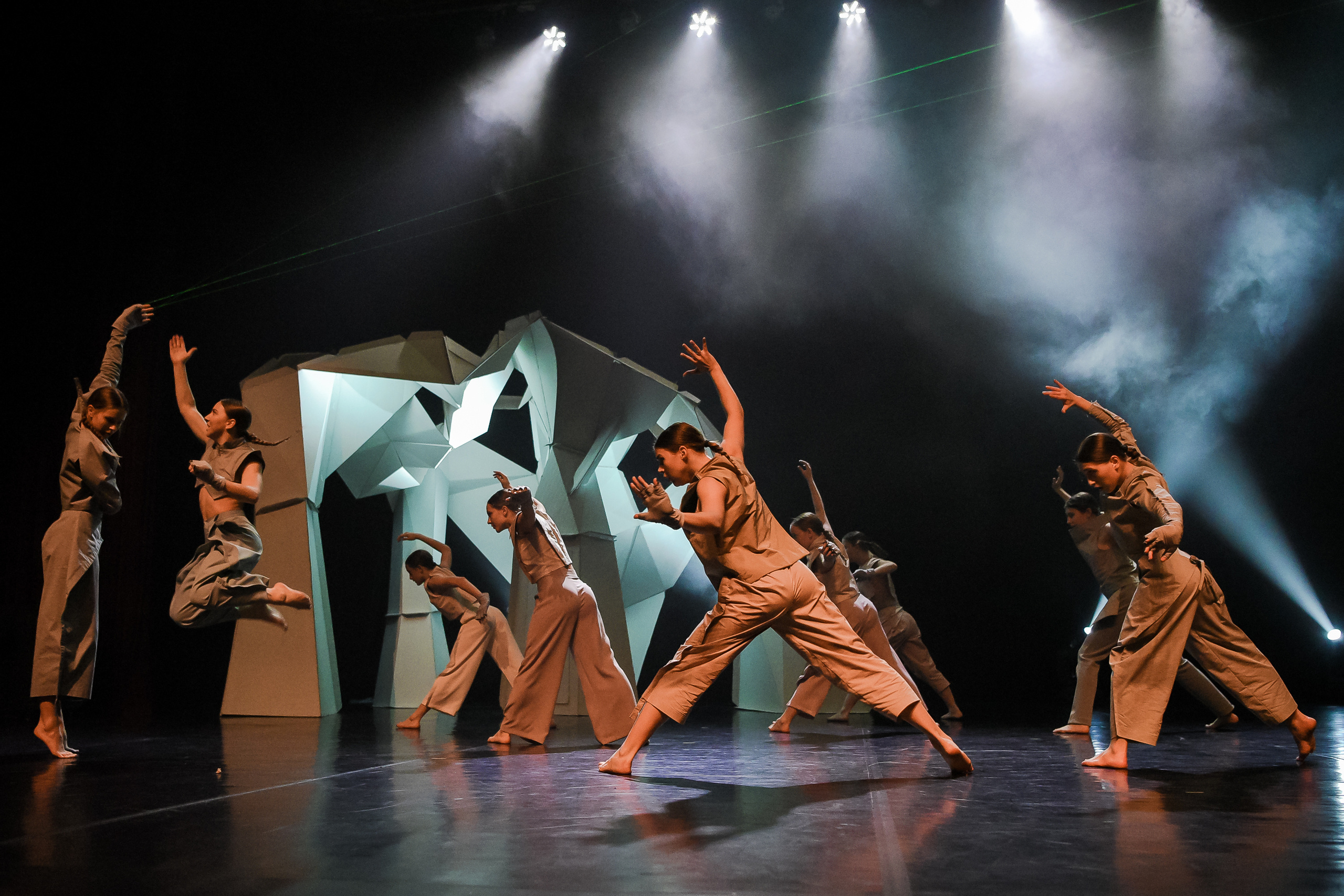 Планета 1.61. Репортажный фотограф в Санкт-Петербурге Алексеева Дарья