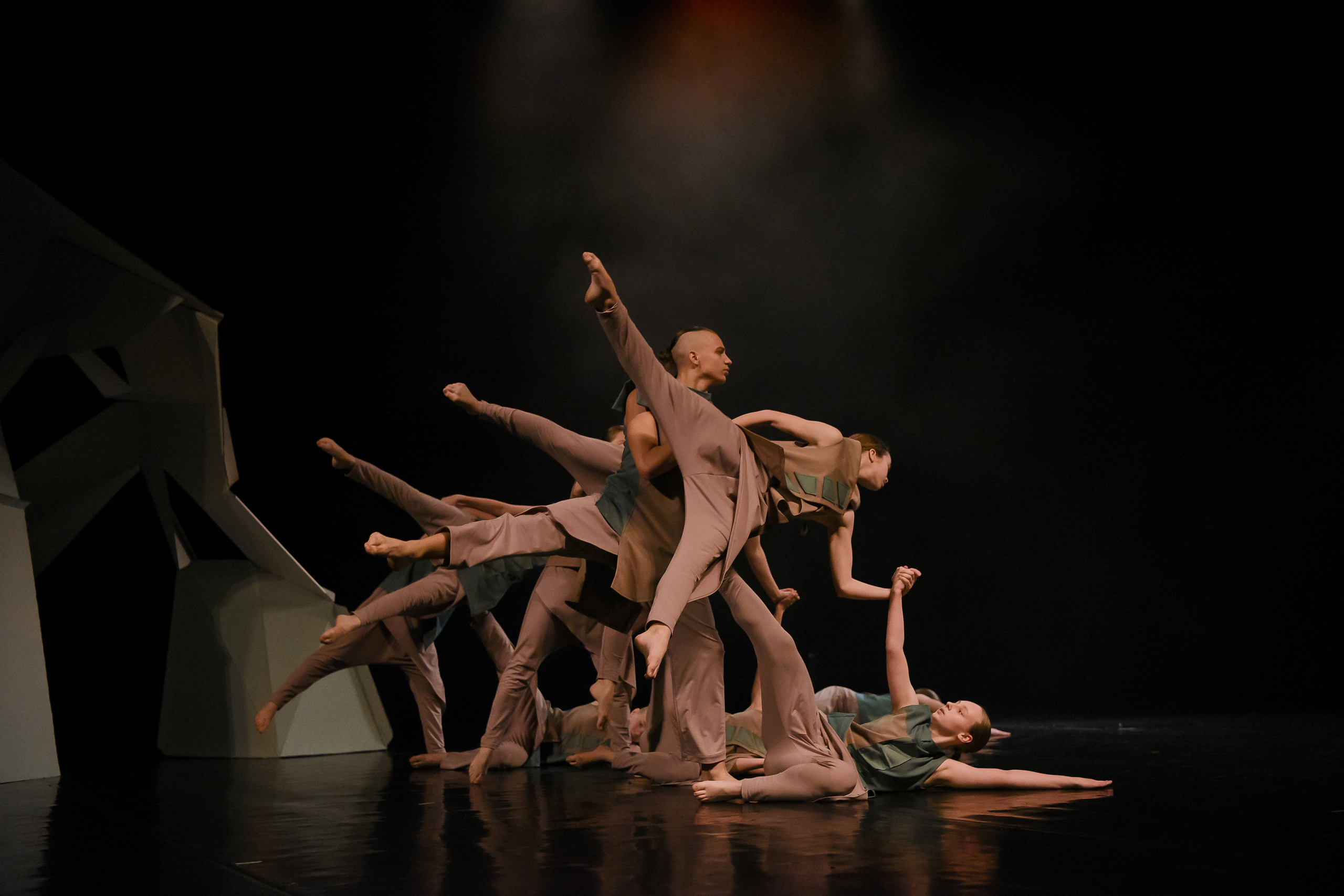 Планета 1.61. Репортажный фотограф в Санкт-Петербурге Алексеева Дарья