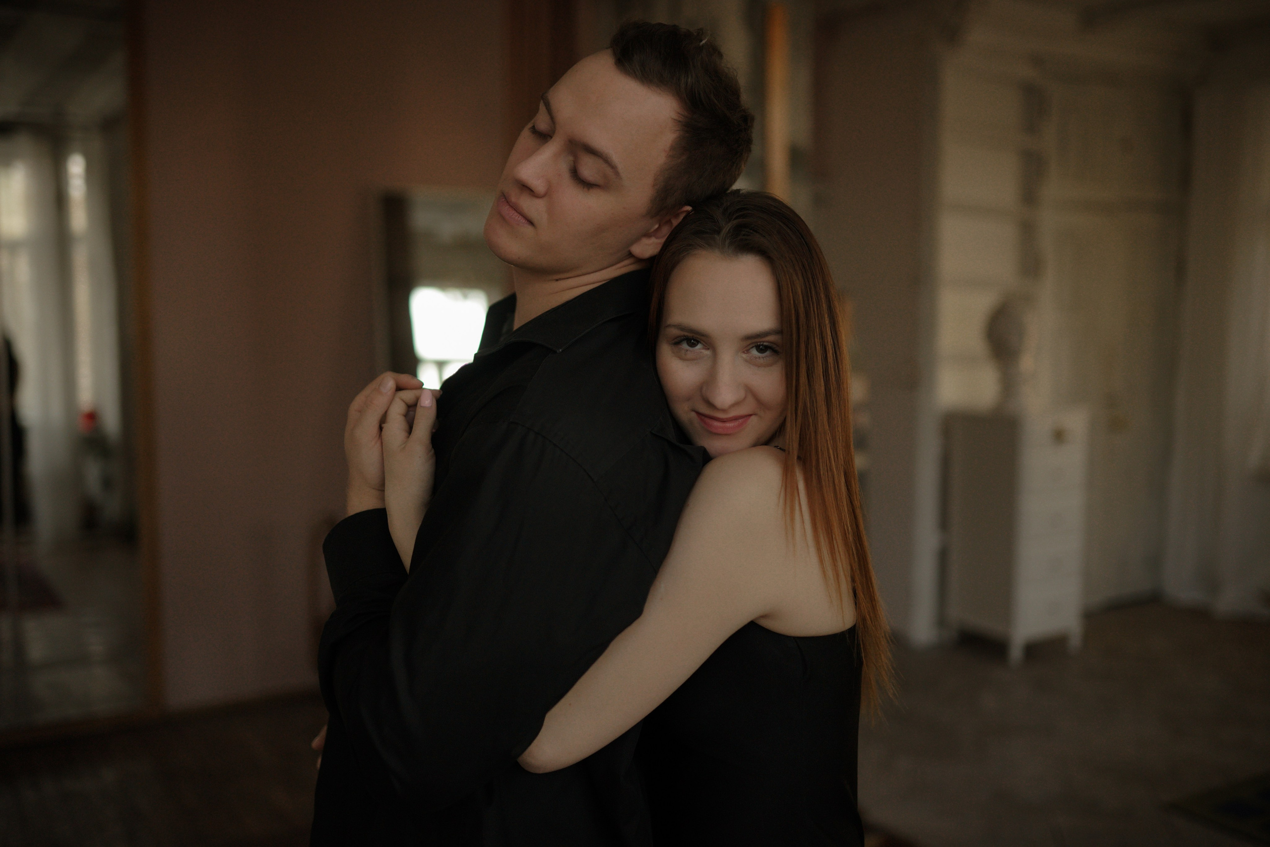 Черное-белое