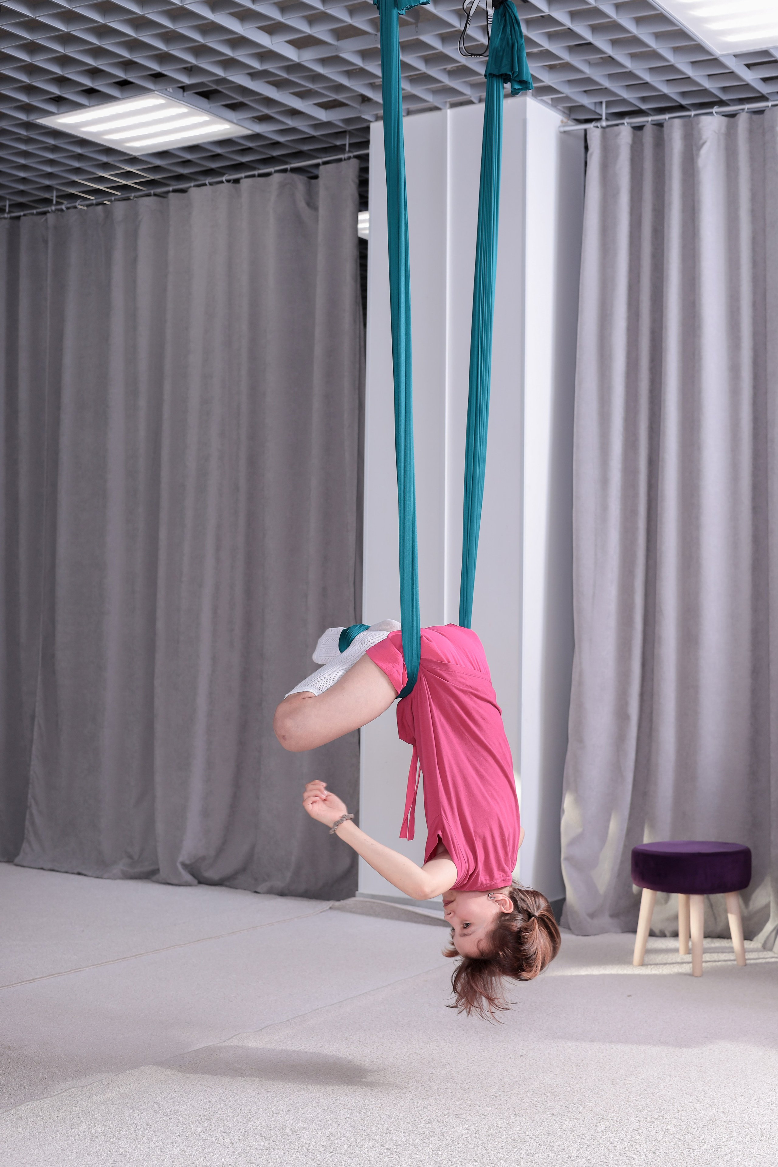 Детская аэройога. Фотограф Надршина Лилия