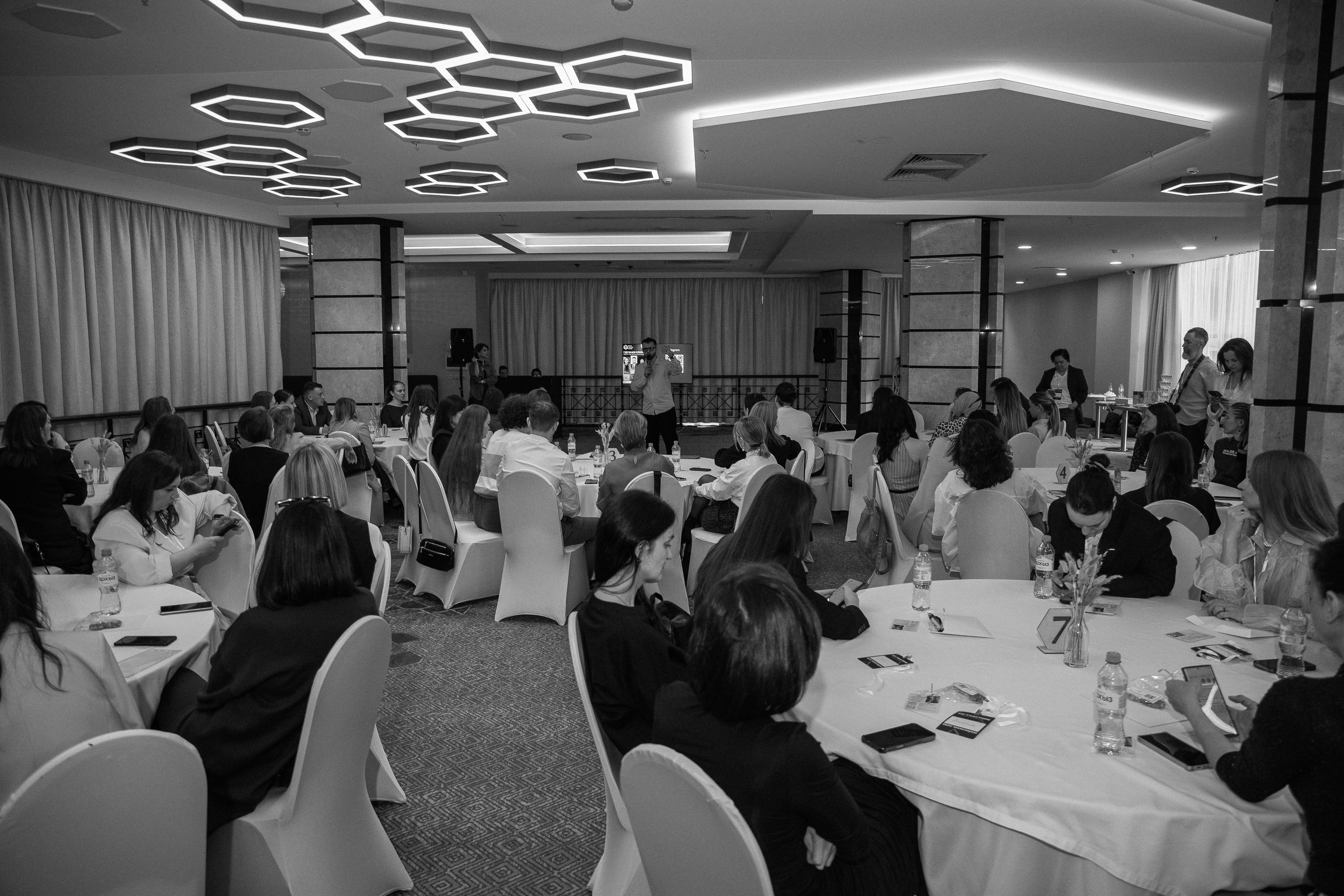 Закрытый нетворкинг. Фотограф Юлия Мальцева