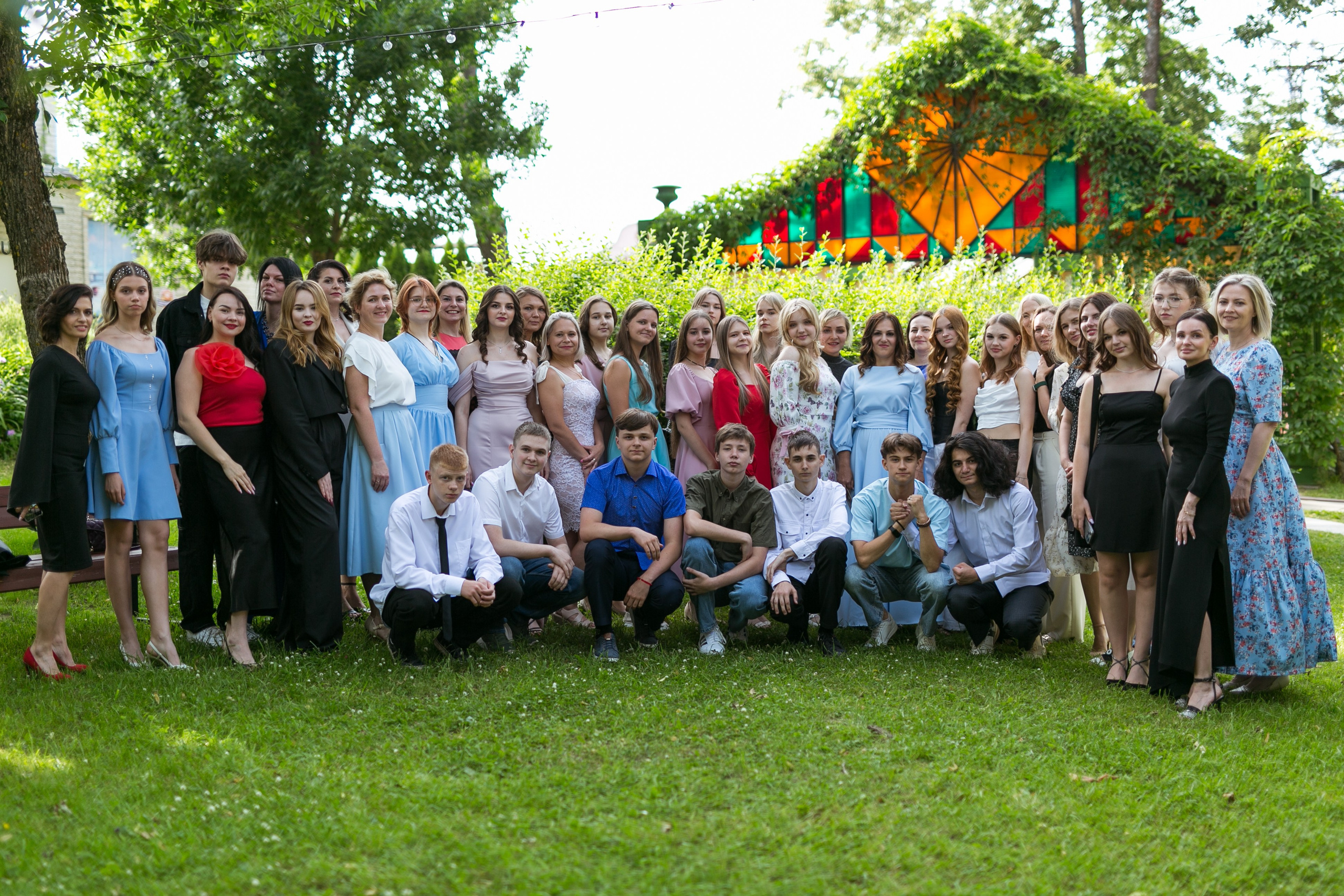 Выпускной в Пушкине — 9 класс. Портретный и репортажный фотограф в Санкт-Петербурге Елизавета Я