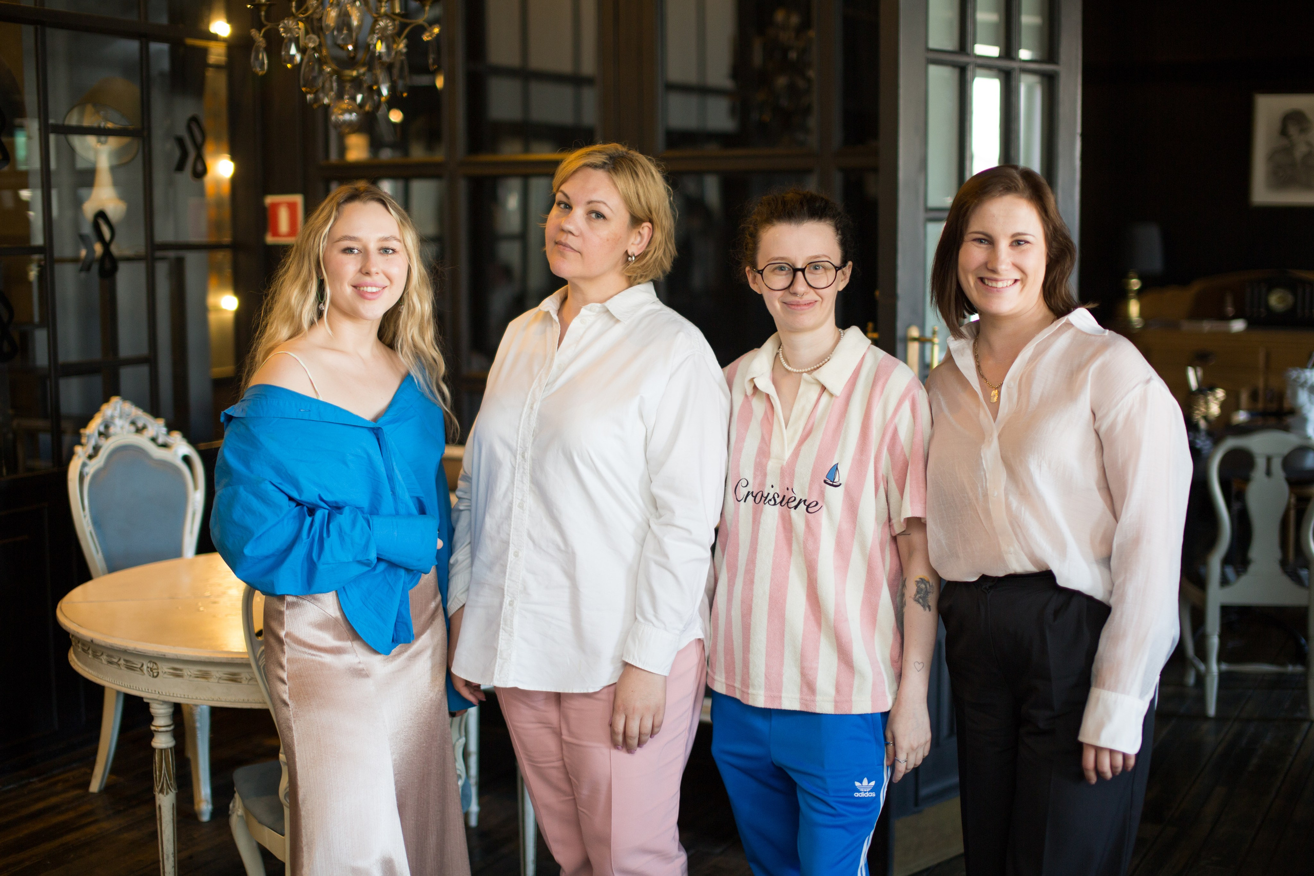 Проект «Связь». Офлайн встреча, СПб. Портретный и репортажный фотограф в Санкт-Петербурге Елизавета Я