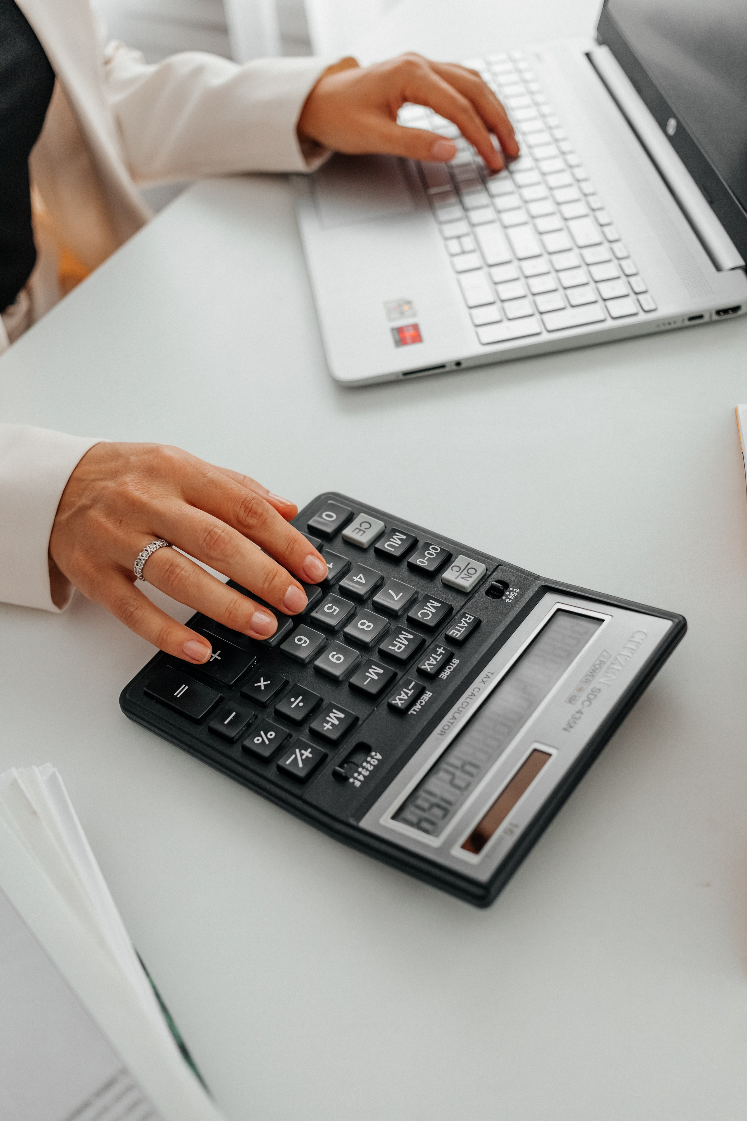 Контентная фотосессия для бухгалтера. КОНТЕНТ ФОТОГРАФ