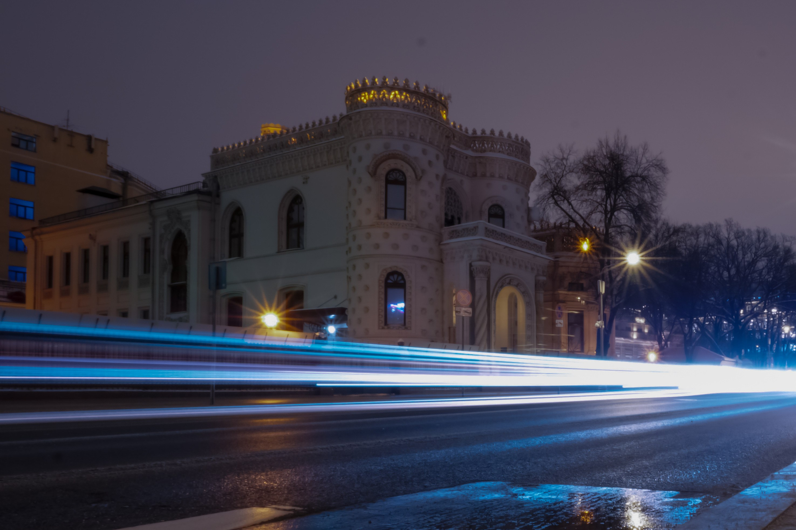 Стрит‑фото: жизнь города в кадре — реальные моменты. FM Media Сrew. Репортажные фото и видео