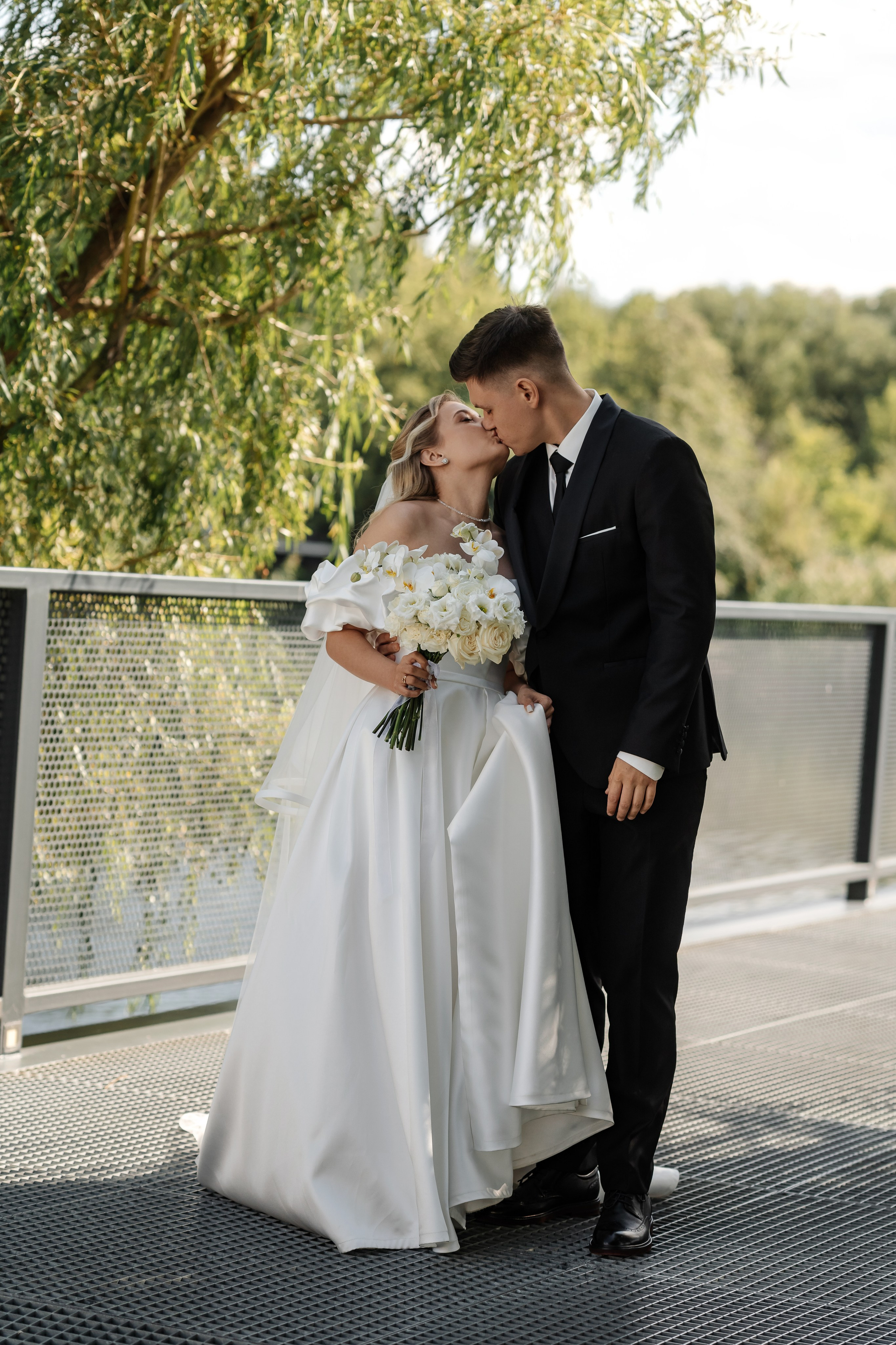 Свадебный и семейный фотограф в Алексеевке Марина Купреева