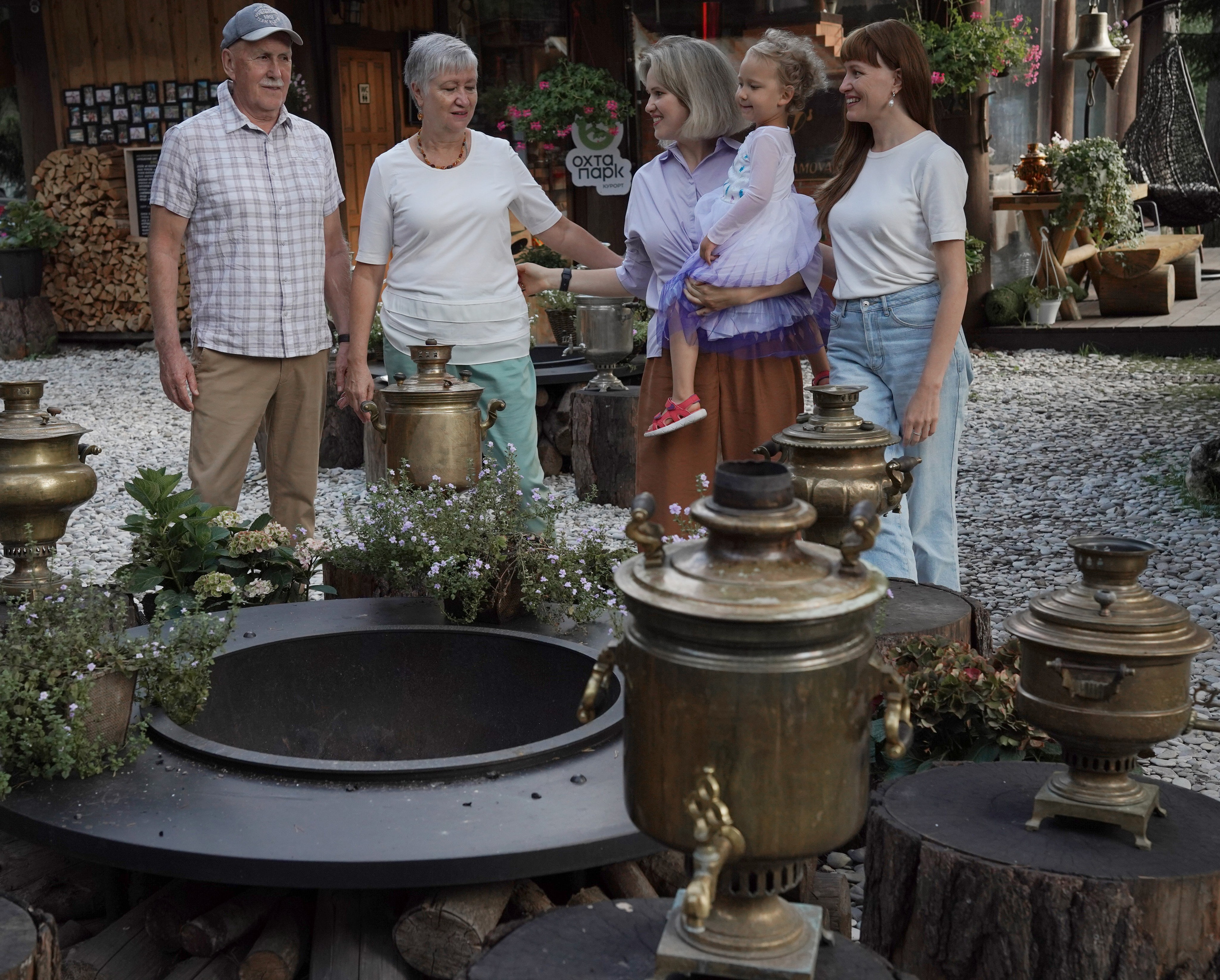 Семейная фотосессия для Маши. Студийный и портретный фотограф в САНКТ-ПЕТЕРБУРГЕИрина Махаон