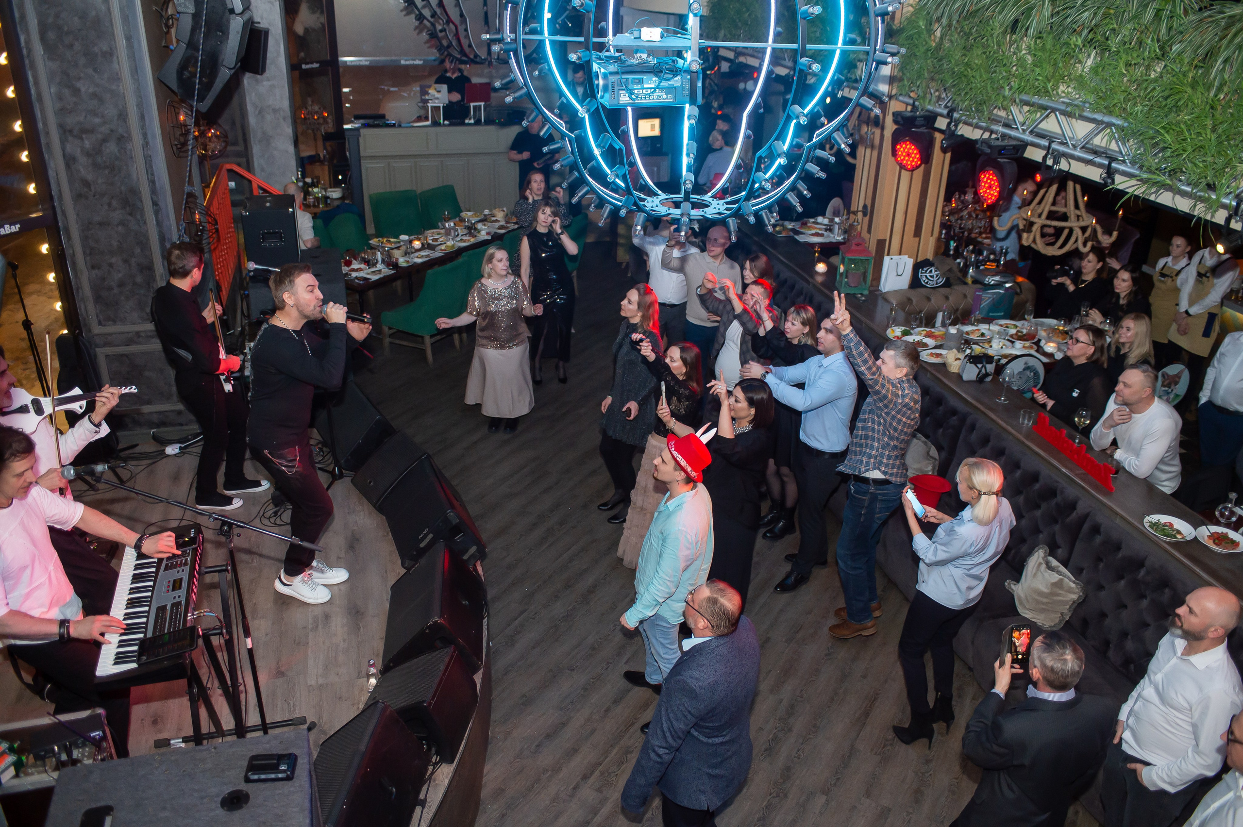 Форумы, корпоративы, мероприятия. Фотограф в Москве Дмитрий Тимошенко