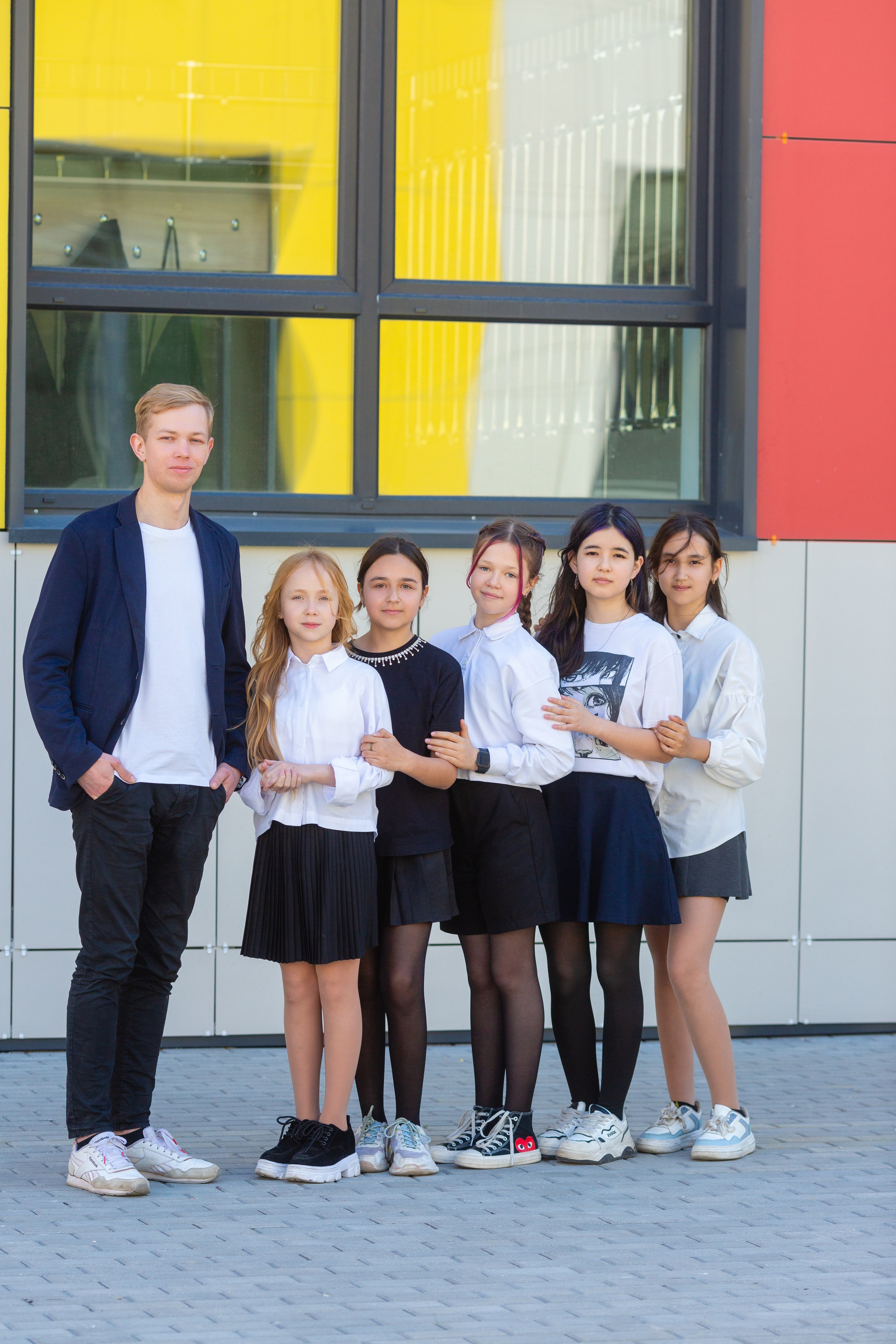 Цены для 5-8-10 классов. Выпускной альбом в Москве и Домодедово Вышка Школьный фотограф