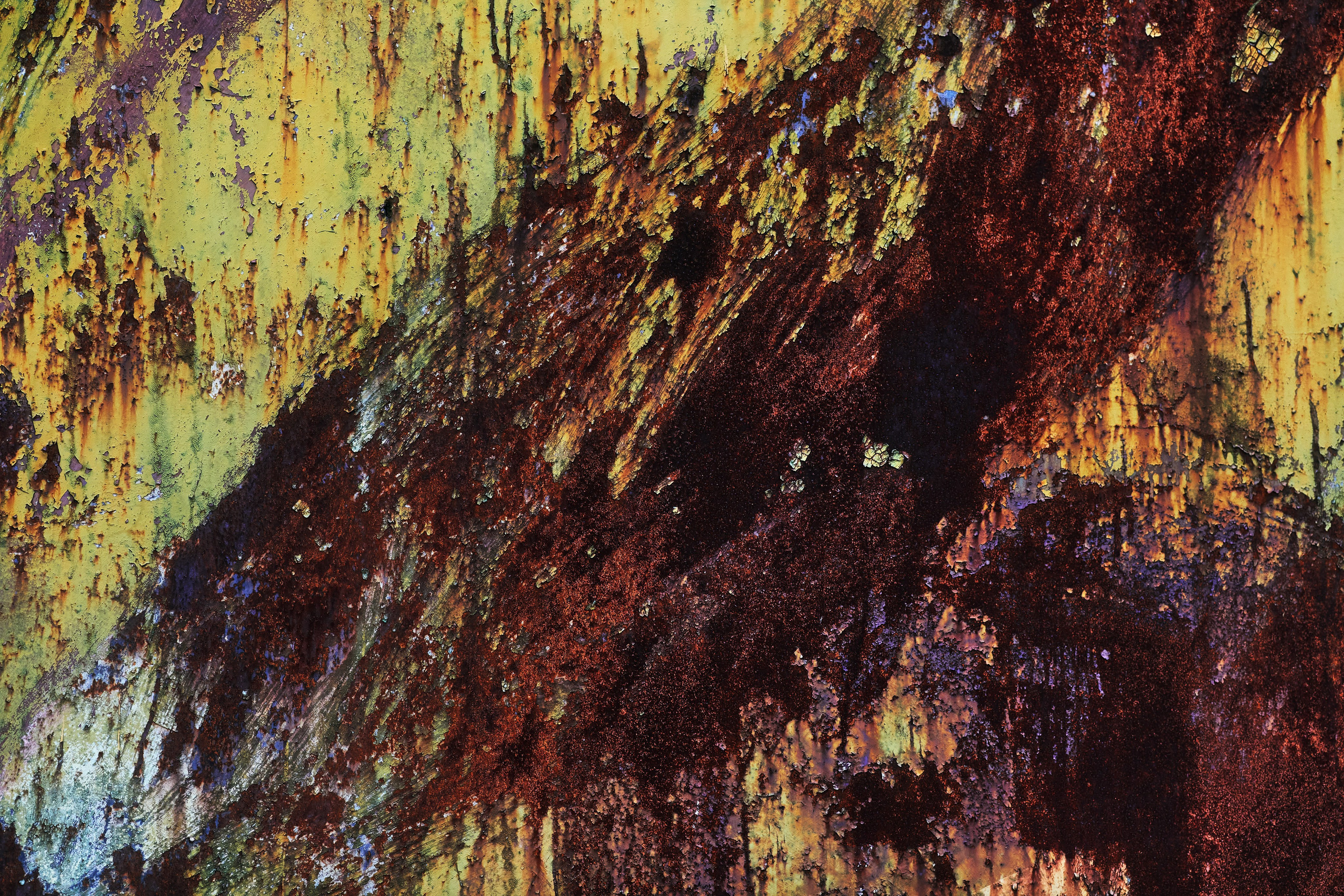 Краска по ржавому металлу - фон для сайта и соцсетей