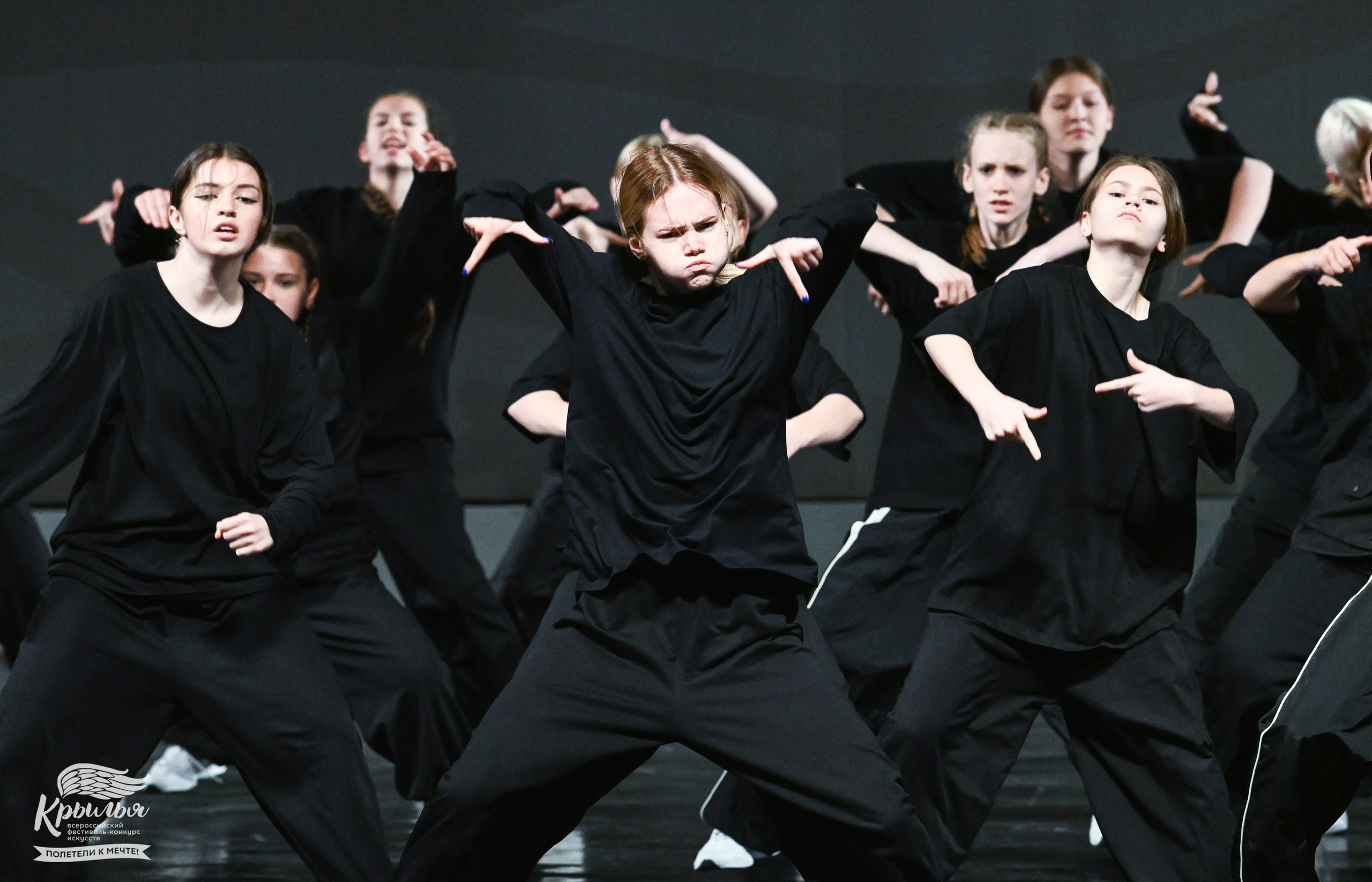 04.06.2025 Всероссийский фестиваль-конкурс искусств «Крылья» г. Санкт- Петербург. Медиастудия Фото Концепт