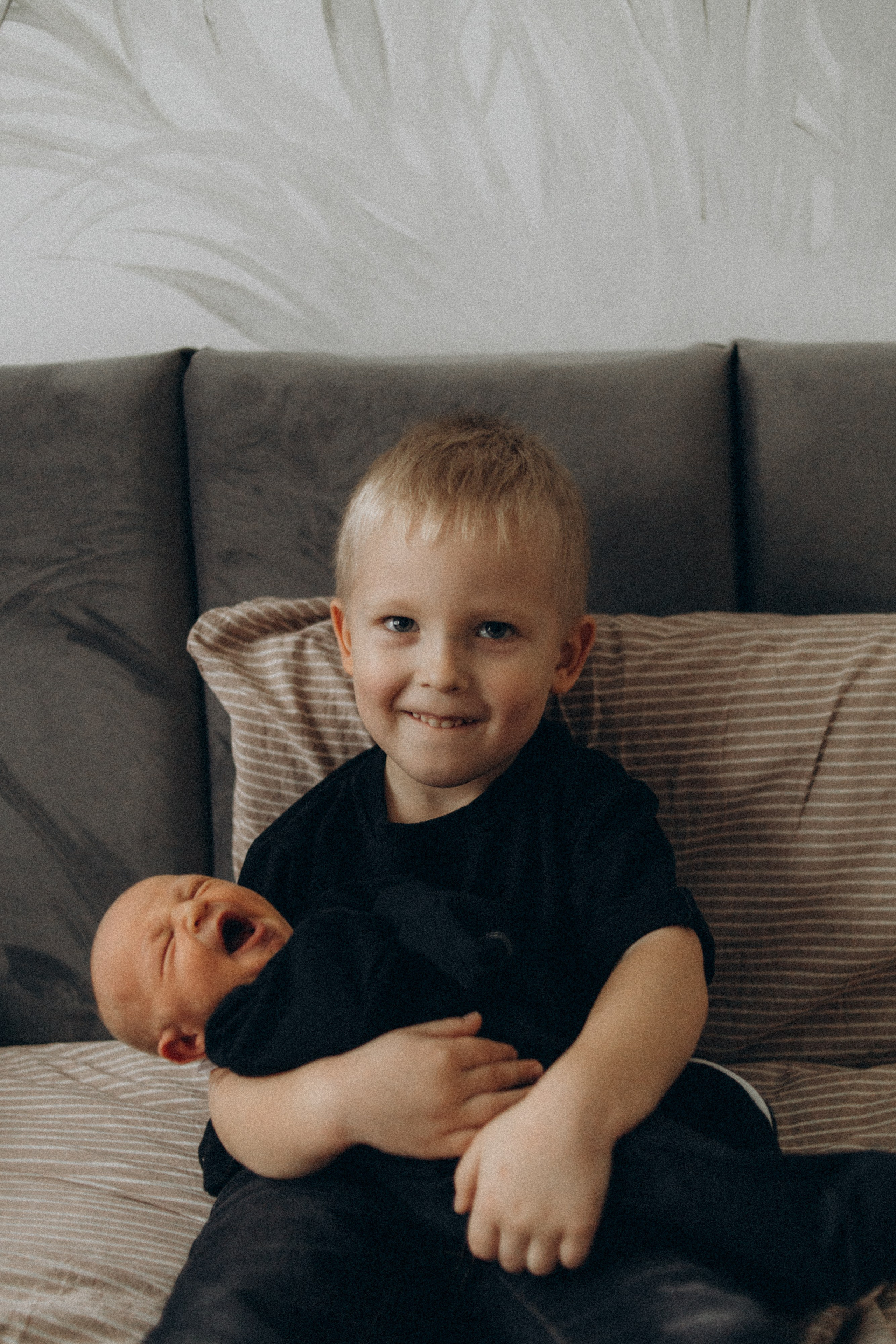 Выписка Мирославы. Семейный фотограф и фотограф на роды в Ростове-на-Дону Мухина Виктория