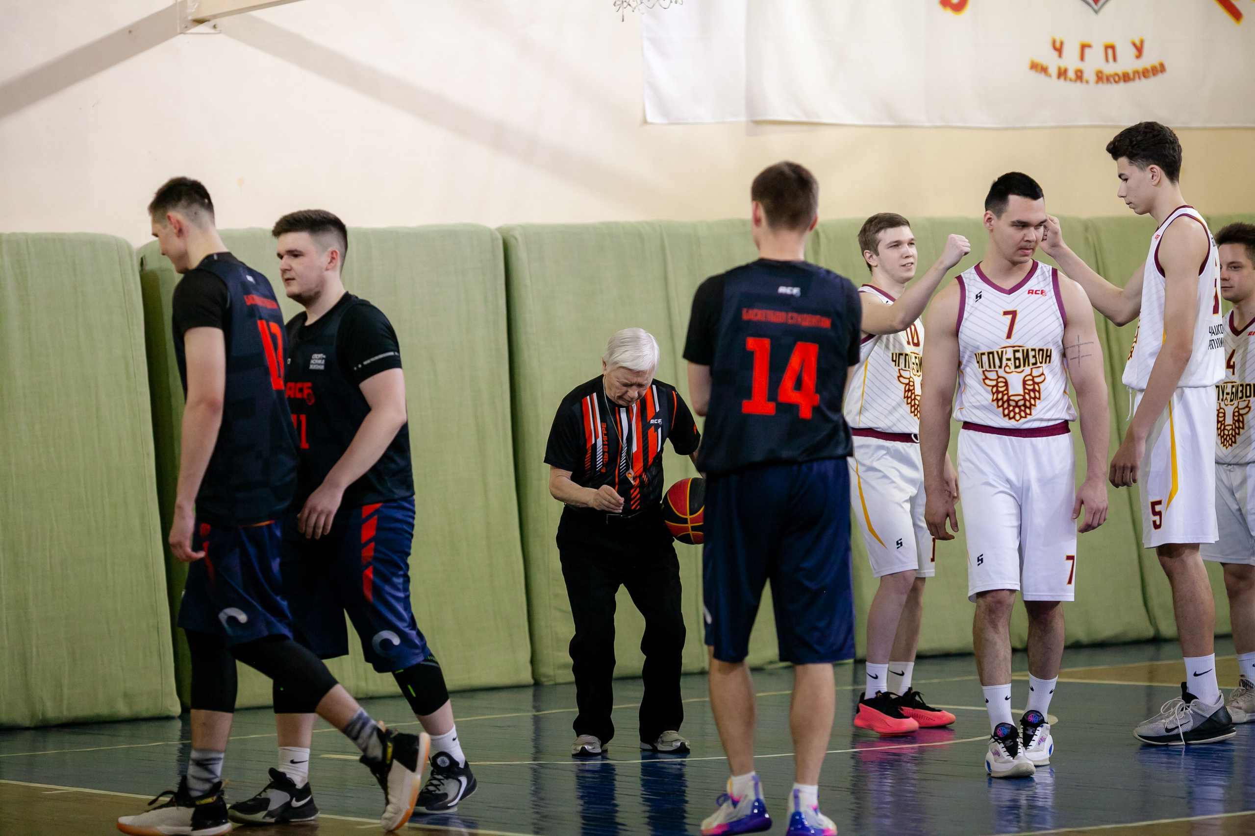 3×3. Фотография