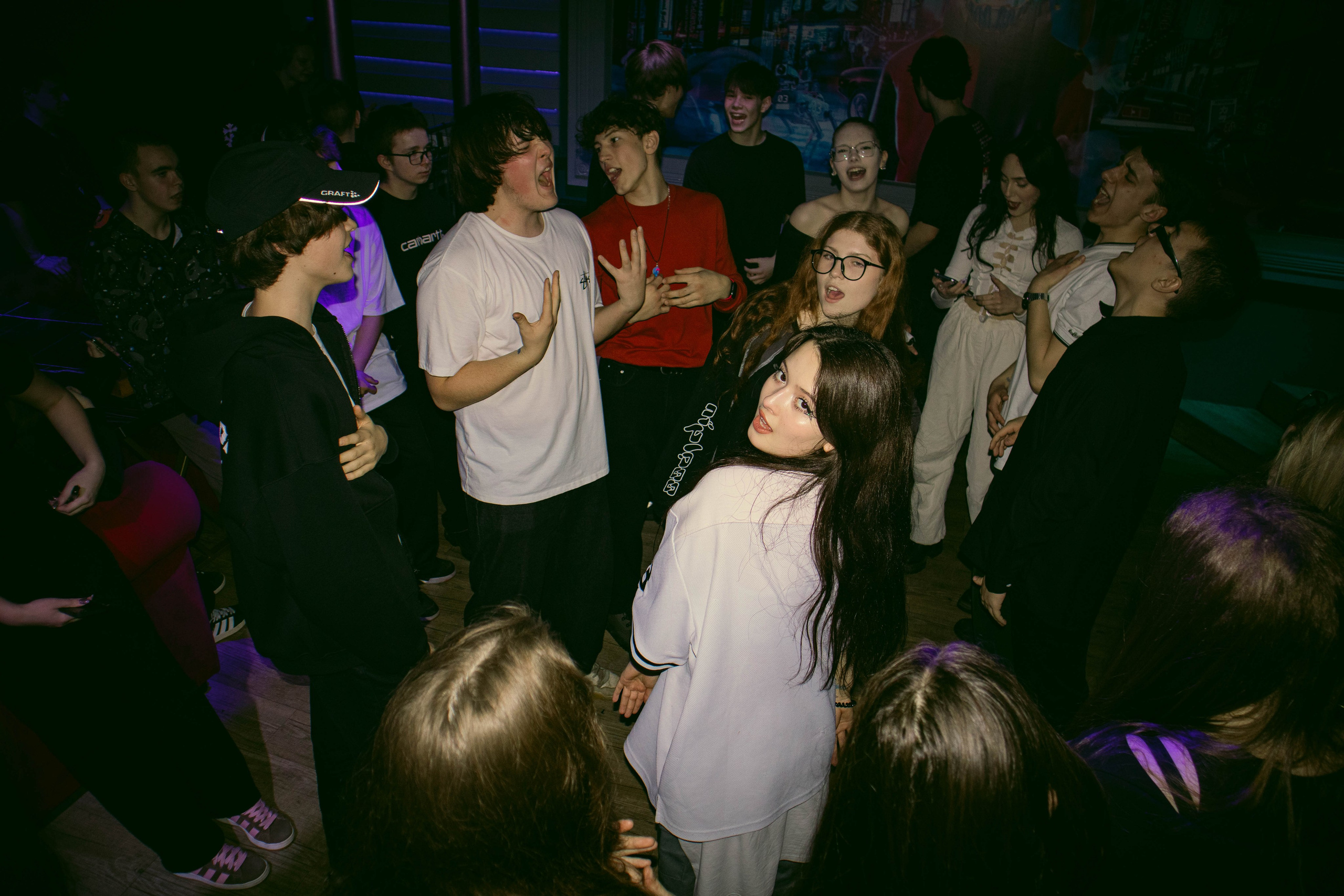 MOSHPIT. Фотограф и видеограф в Бугульме Аня Трутнева