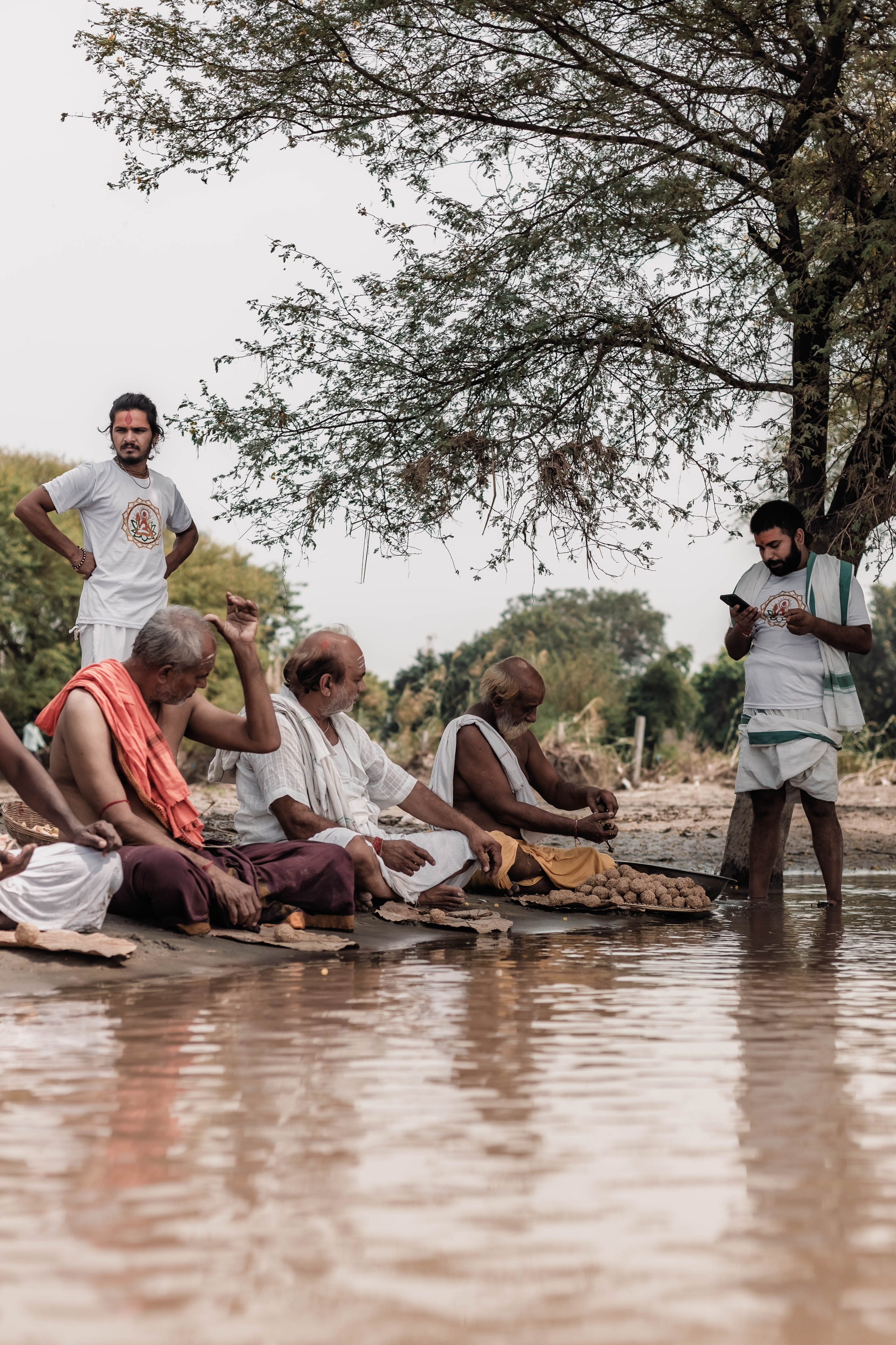Pitri Paksha yagyas & poojas Devraha Baba ji ashram. Mariam Bagdasaryan