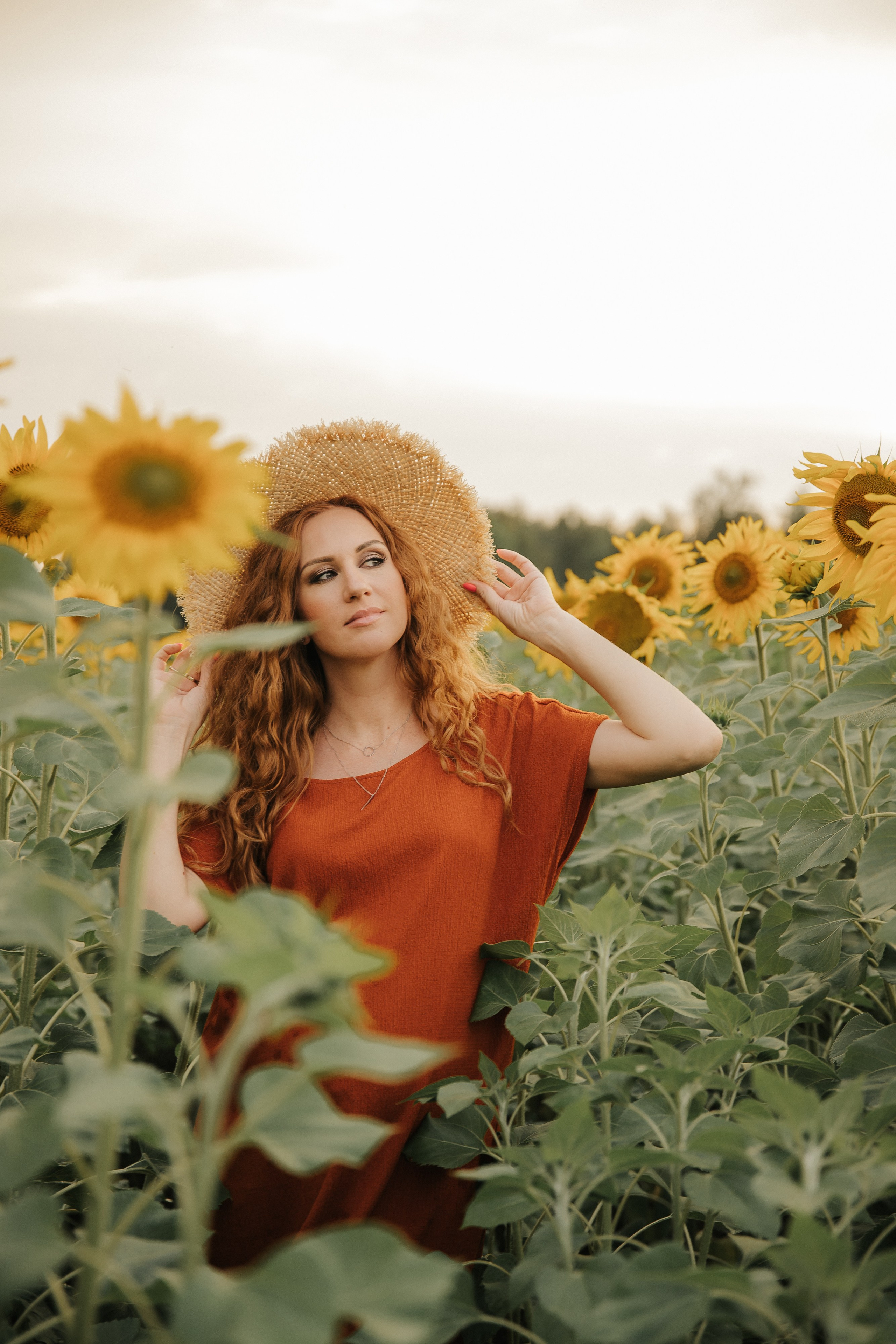 Лена и подсолнухи. Семейный и свадебный фотограф в Челябинске Юлия Софьина