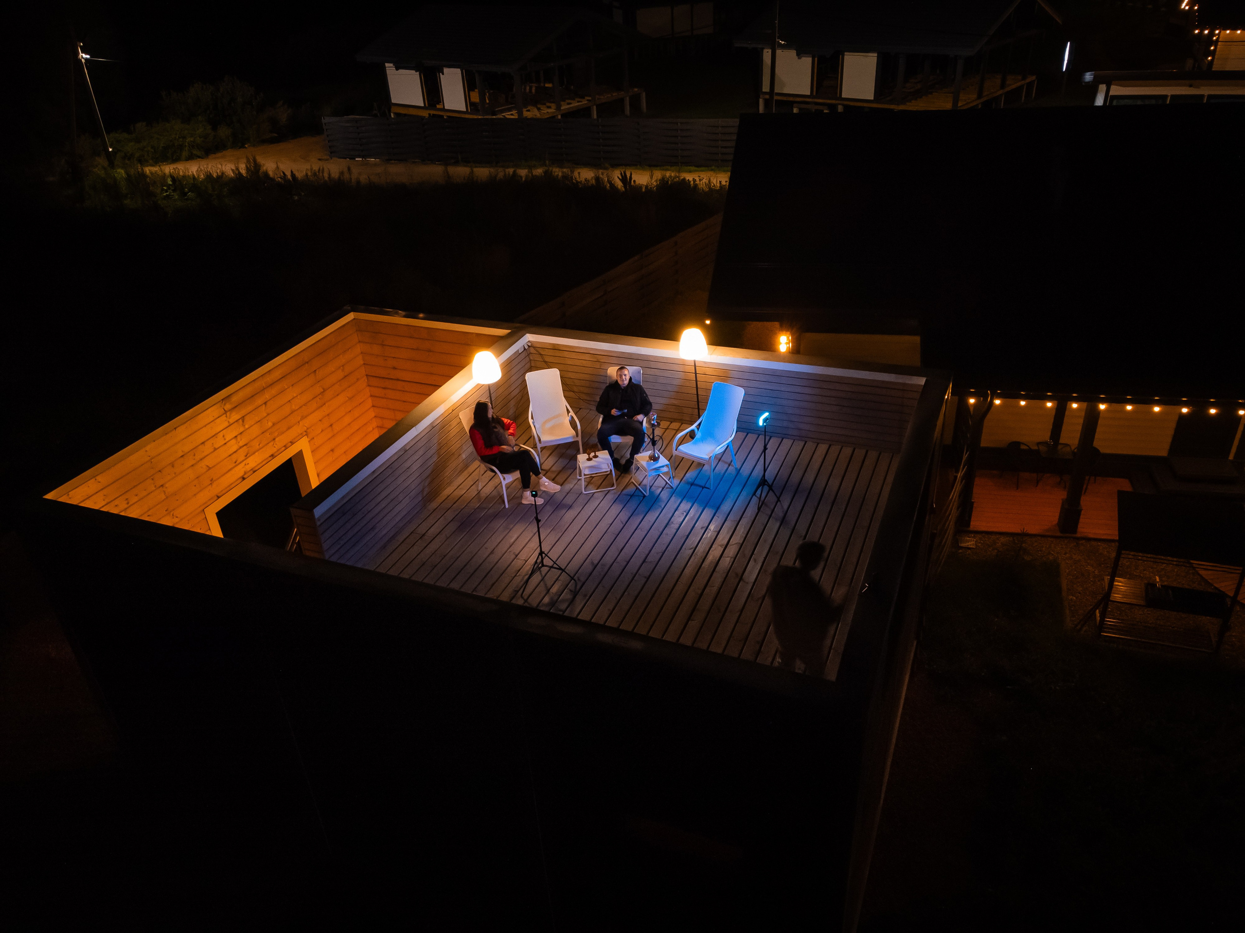 Переславль - Залесский, Загородный клуб "ОЗЕРО", Плещеево озеро, крестова гора, небо, трава, лето, ночь