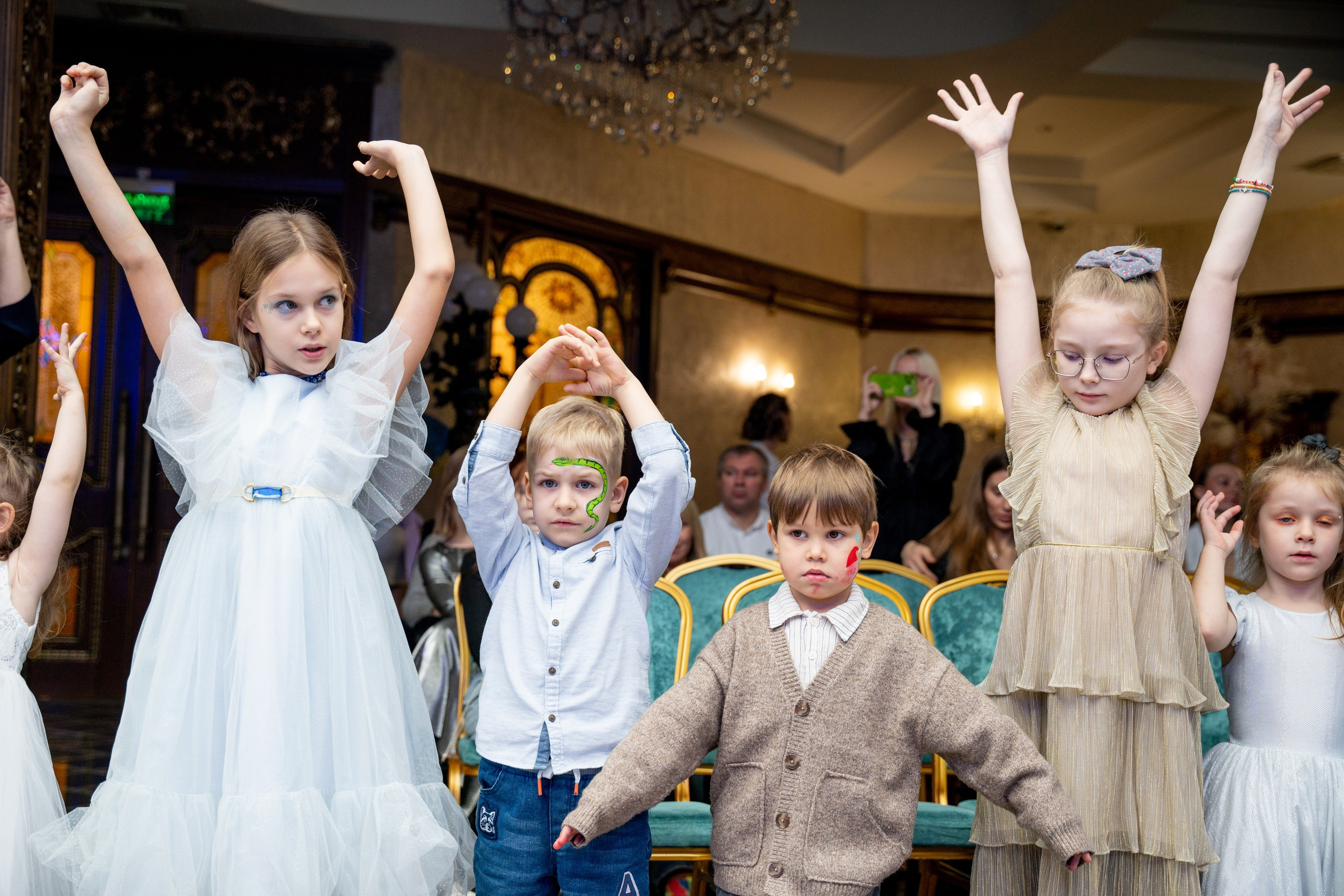 ДЕТСКИЕ ЕЛКИ 2025. Фотограф на любое мероприятие