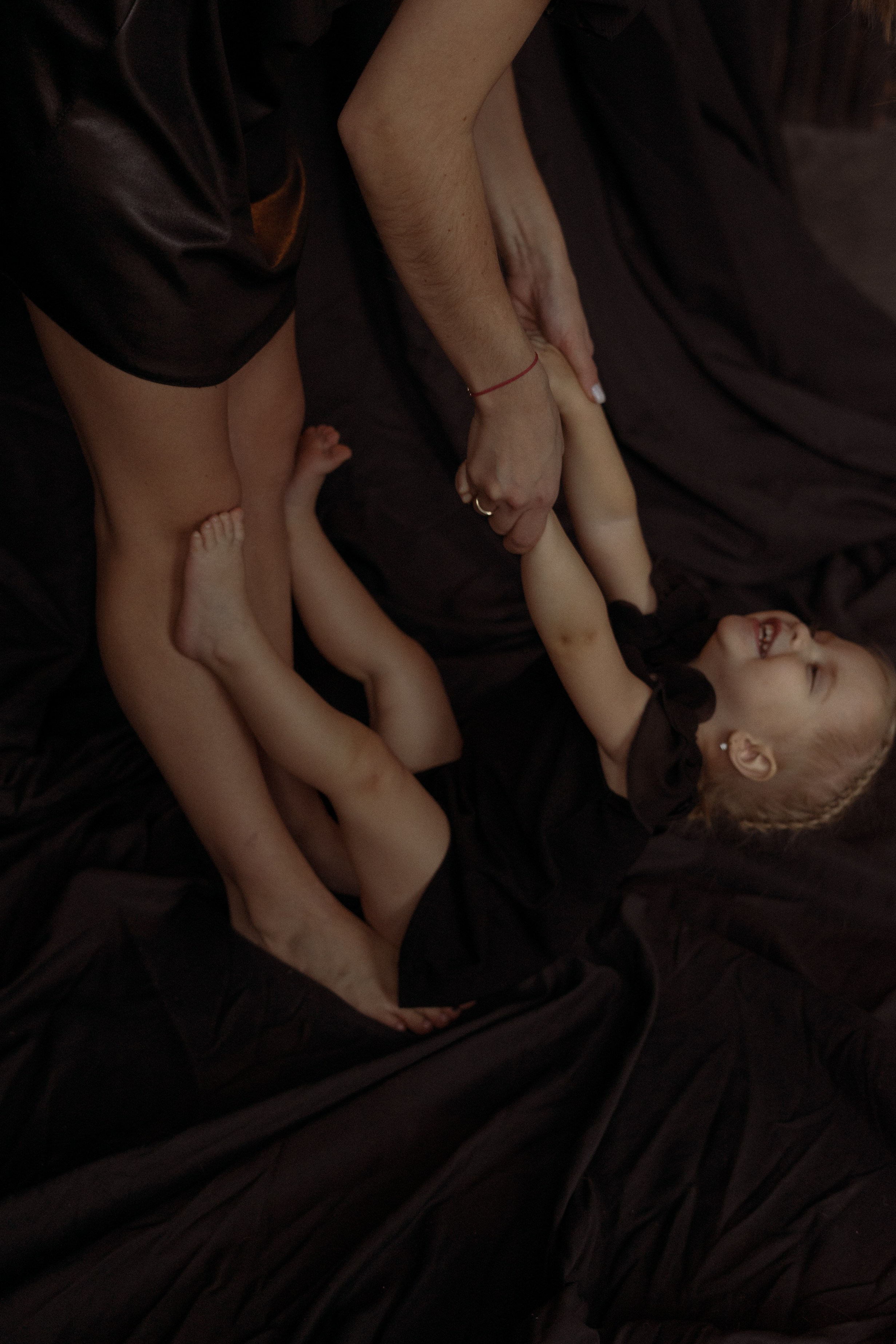 Виктория, Михаил, Миа. Новый год в тёмных тонах. Эстетичная фото- и видеосъёмка Ирина Арсентьева. Челябинск и весь мир