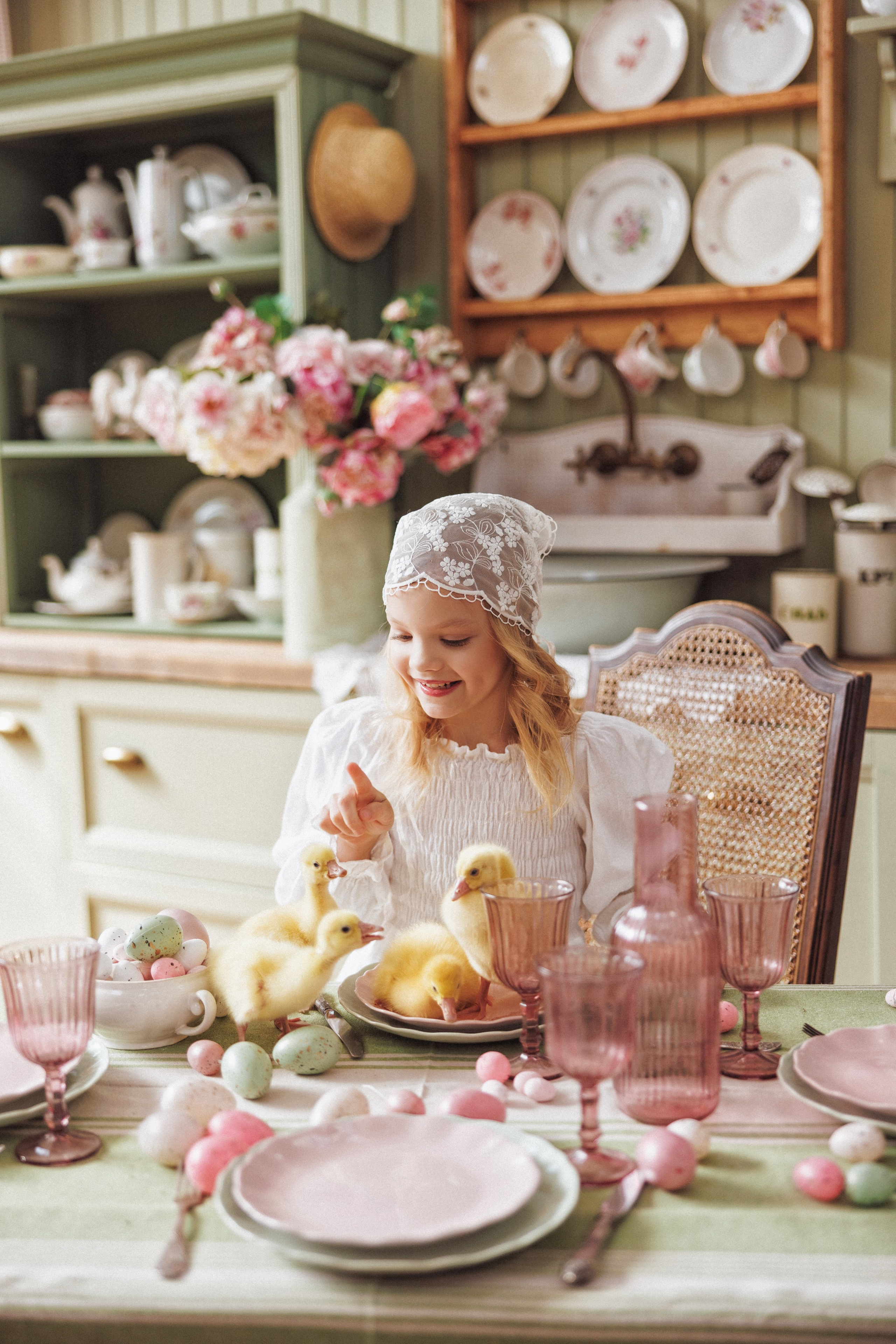 Пасхальные фотосессии в фотостудии Ольги Сурухановой, город Краснодар. Семейный и детский фотограф в Краснодаре Анна Трашкова