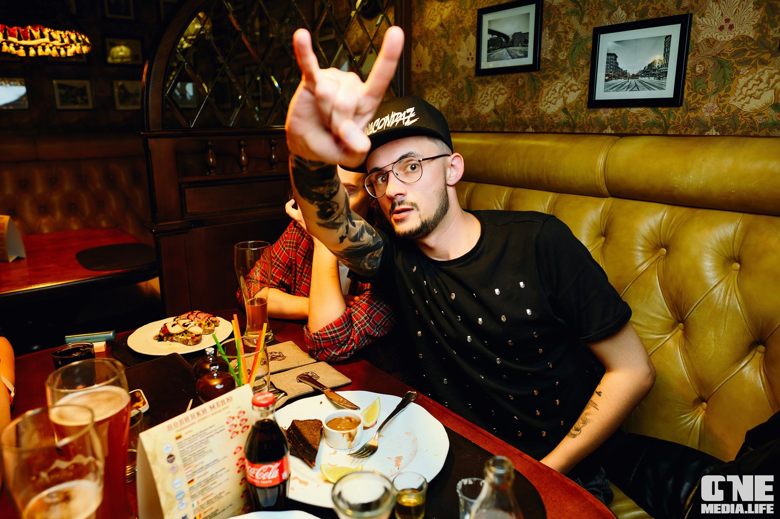 Фоторепортаж из РК Планета. One Media Life: фоторепортажи, фотоотчеты с мероприятий и заведений