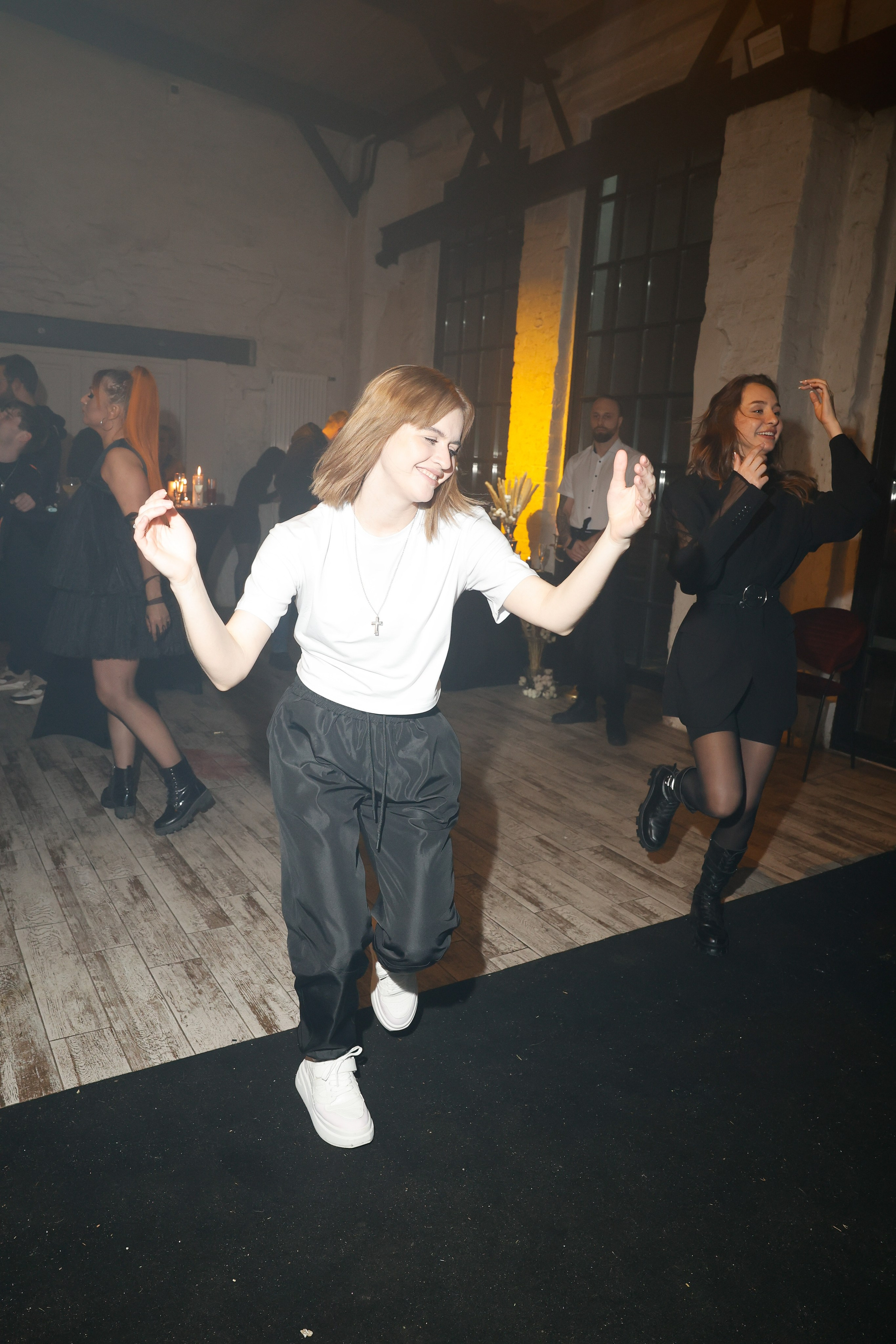 ЛЕРА ИЗУМРУД. Nikolskayasecular