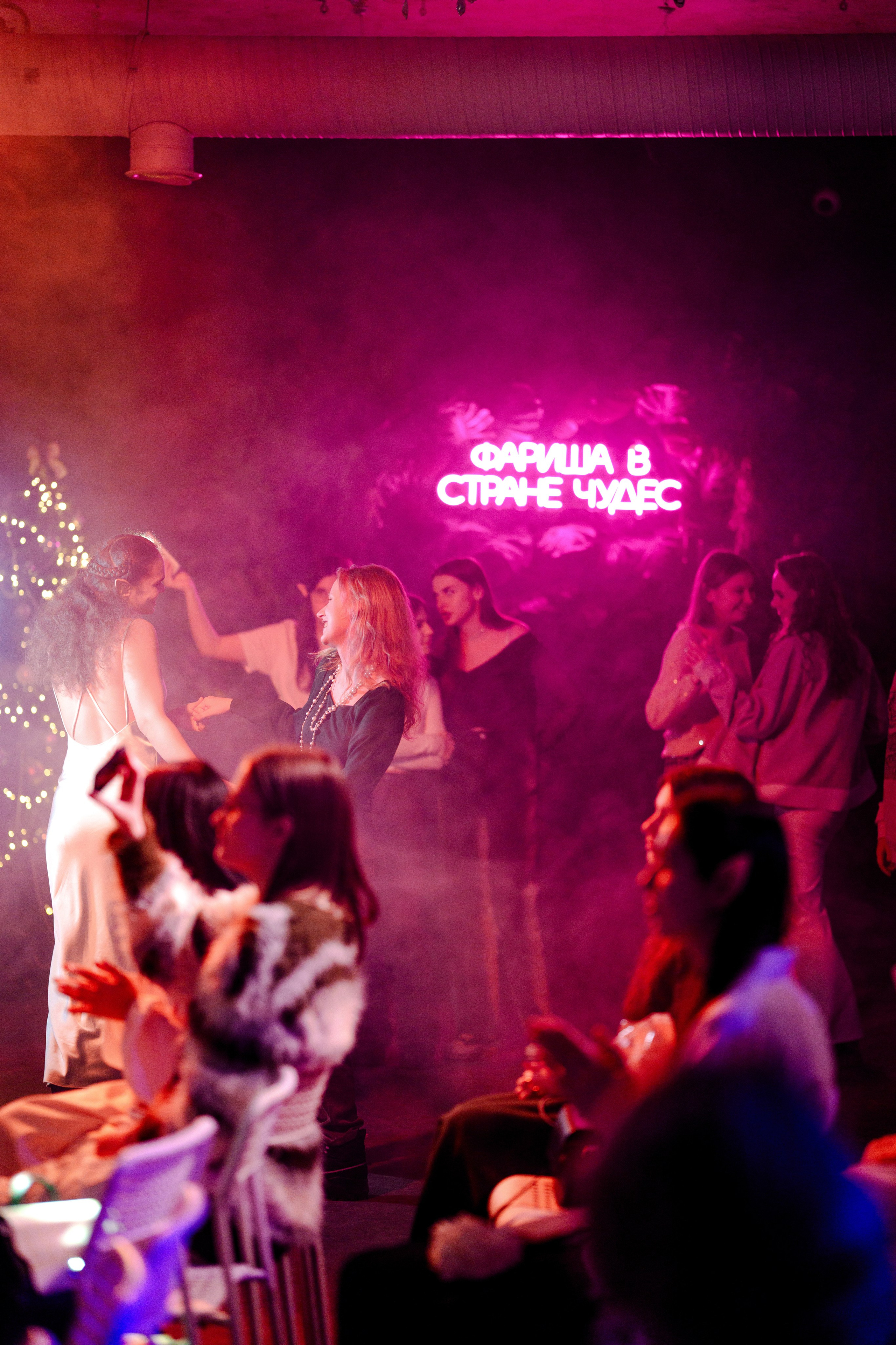 Репортажный фотограф на день рождения в Москве. Репортажный фотограф Москва Сергей Дружинин