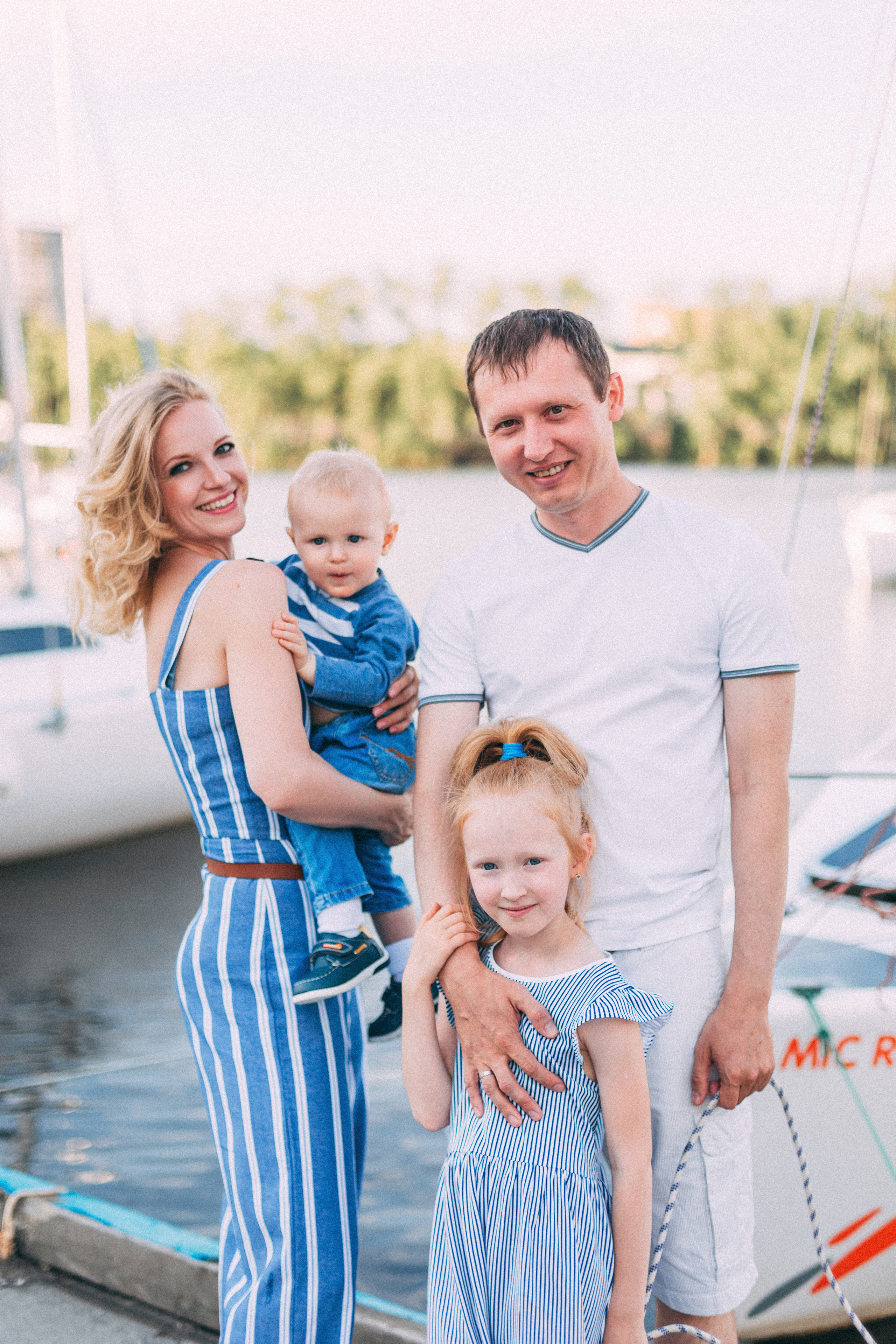 Семейная фотосессия в морском стиле. Свадебный и семейный фотограф Ксения Шекк Екатеринбург