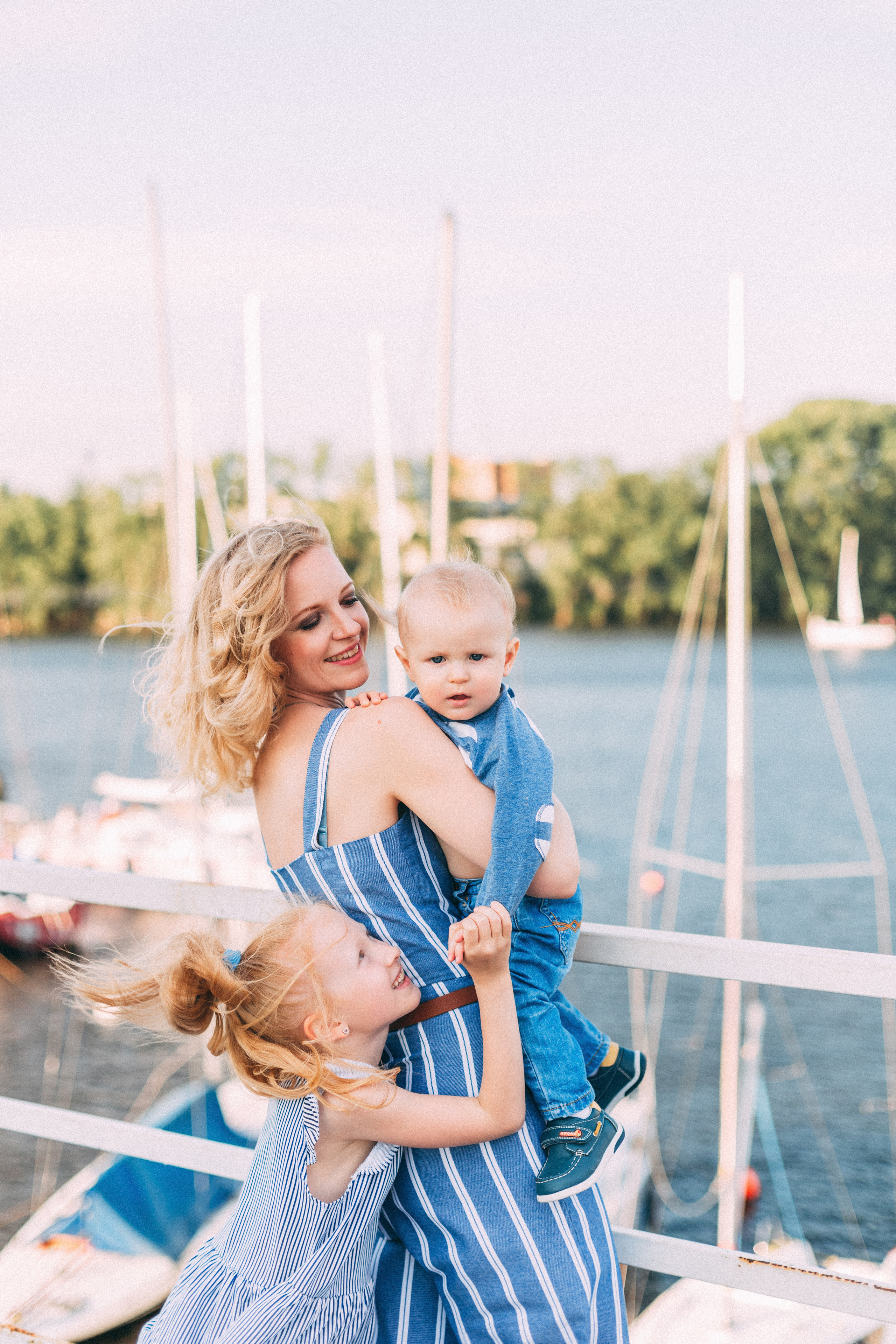 Семейная фотосессия в морском стиле. Свадебный и семейный фотограф Ксения Шекк Екатеринбург