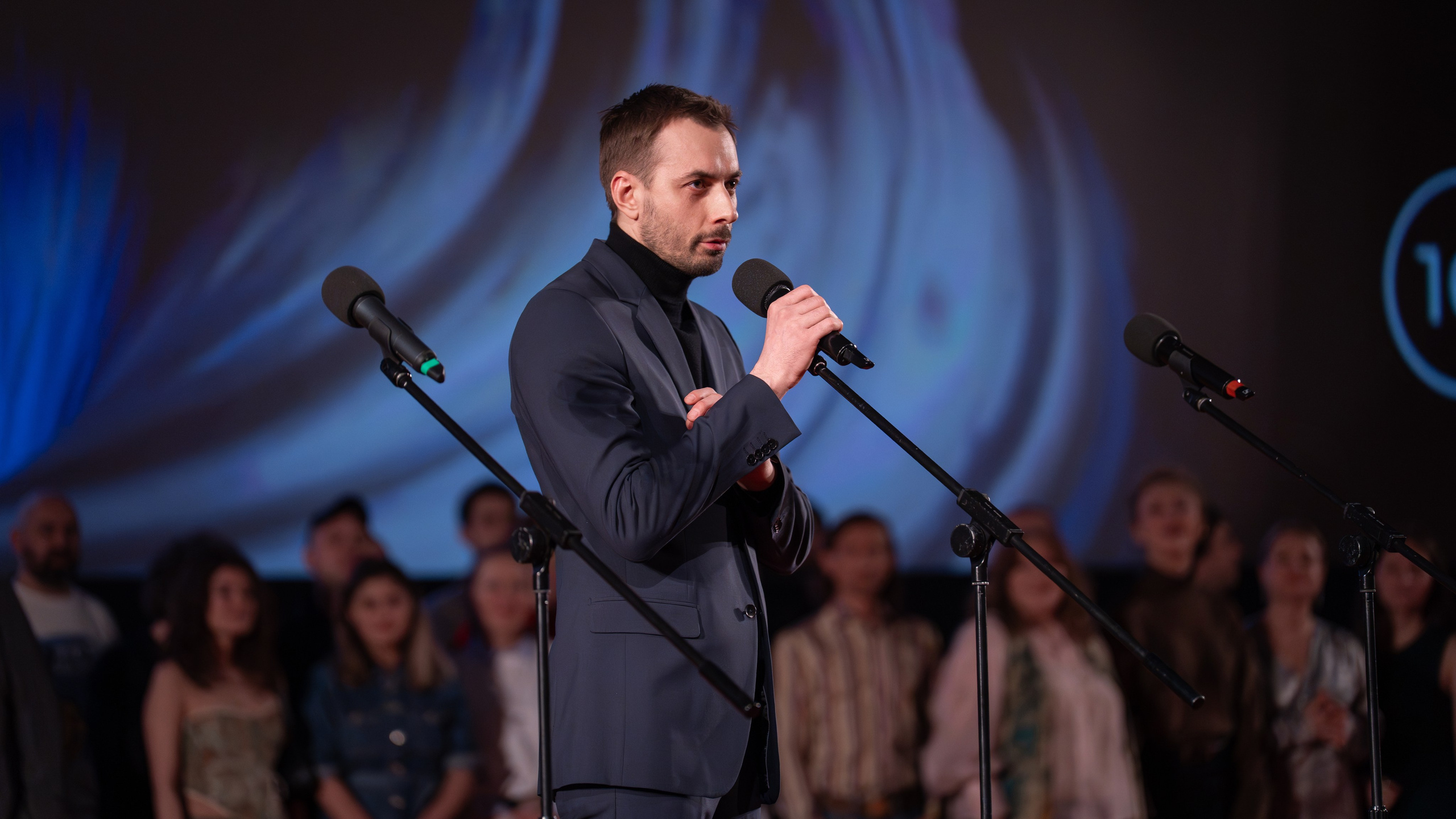 Космическая собака Лида. Премьера Космическая собака Лида. Фильм Космическая собака Лида. Космическая собака Лида смотреть. Каро 11 Октябрь