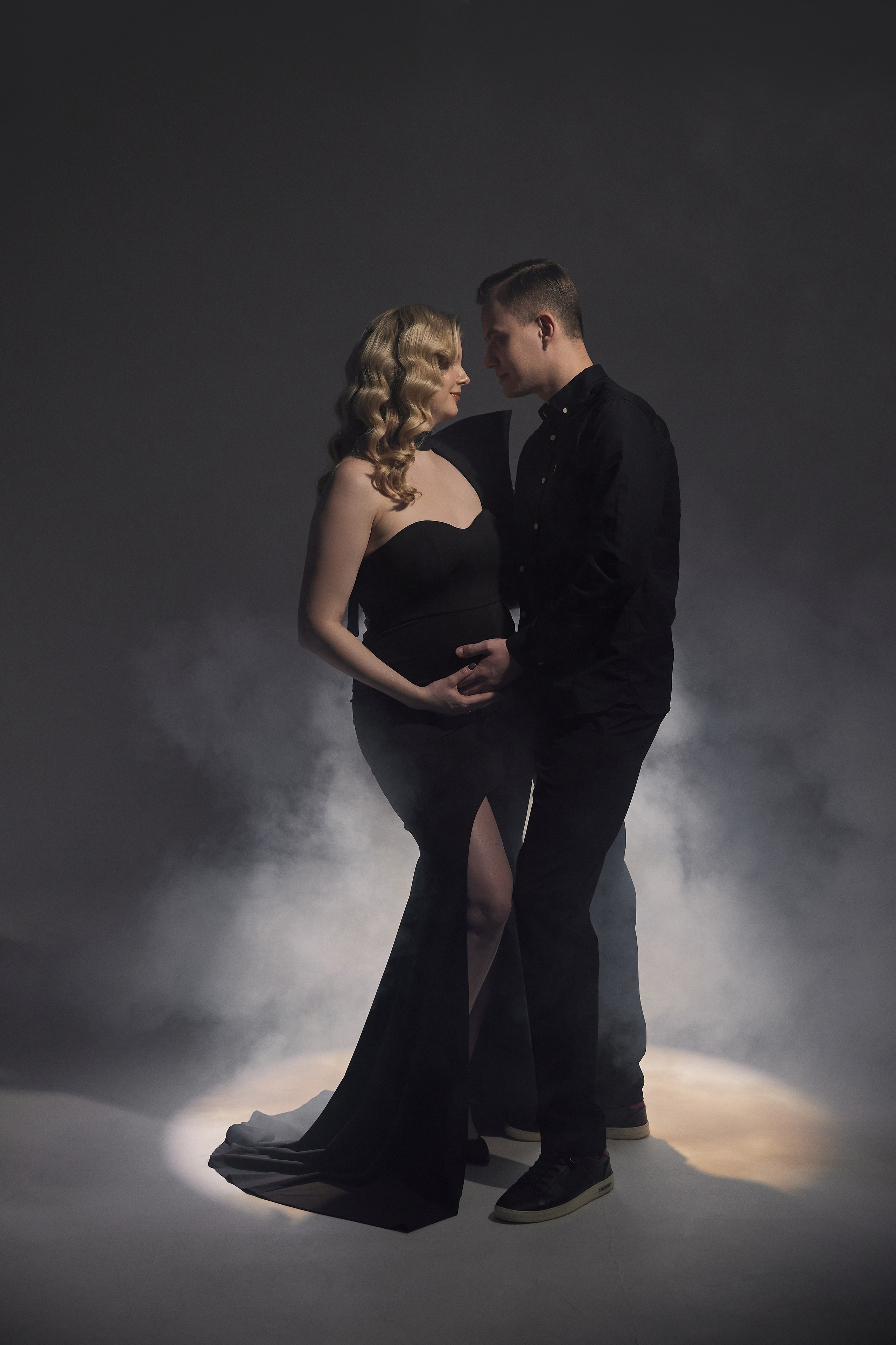 Беременность Евгении. Фотограф в Твери Helga J. Fox