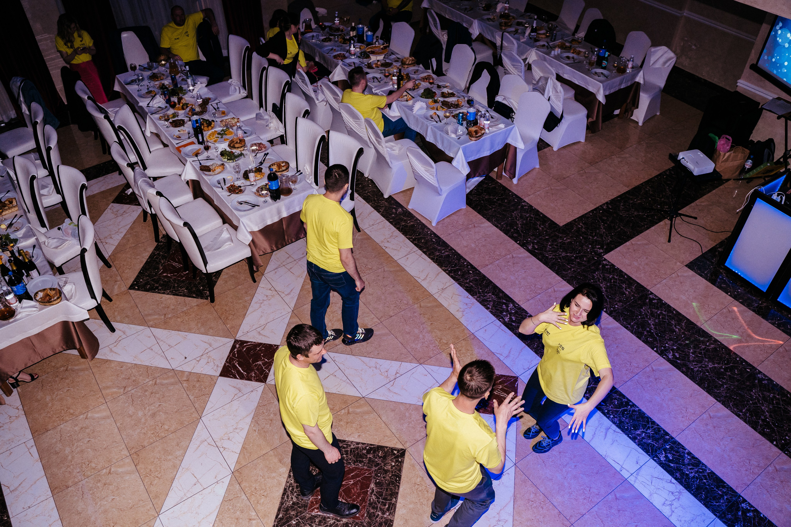 Yes Holding. Свадебный фотограф в Симферополе